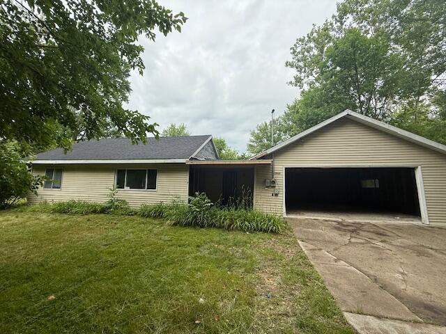 3903 Willow Drive NE Grand Rapids MI 49525