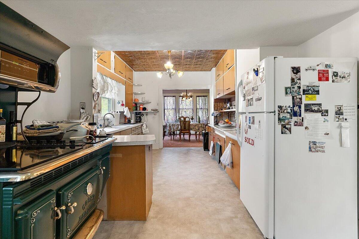7038 Little Paw Paw Lake Road Coloma MI 49038