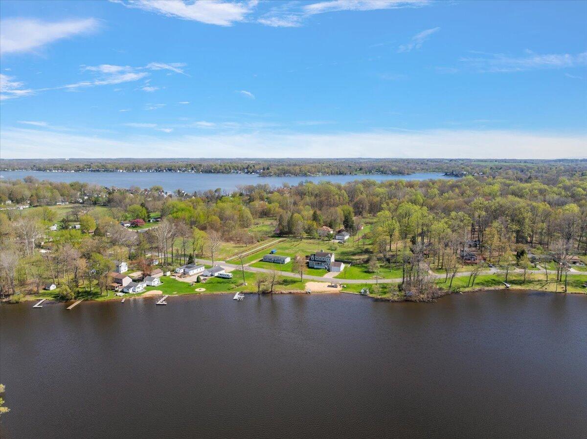 7038 Little Paw Paw Lake Road Coloma MI 49038