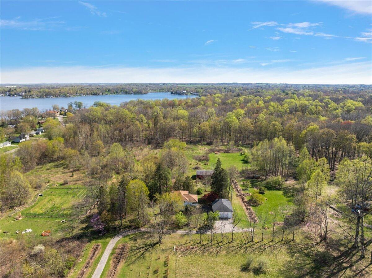7038 Little Paw Paw Lake Road Coloma MI 49038