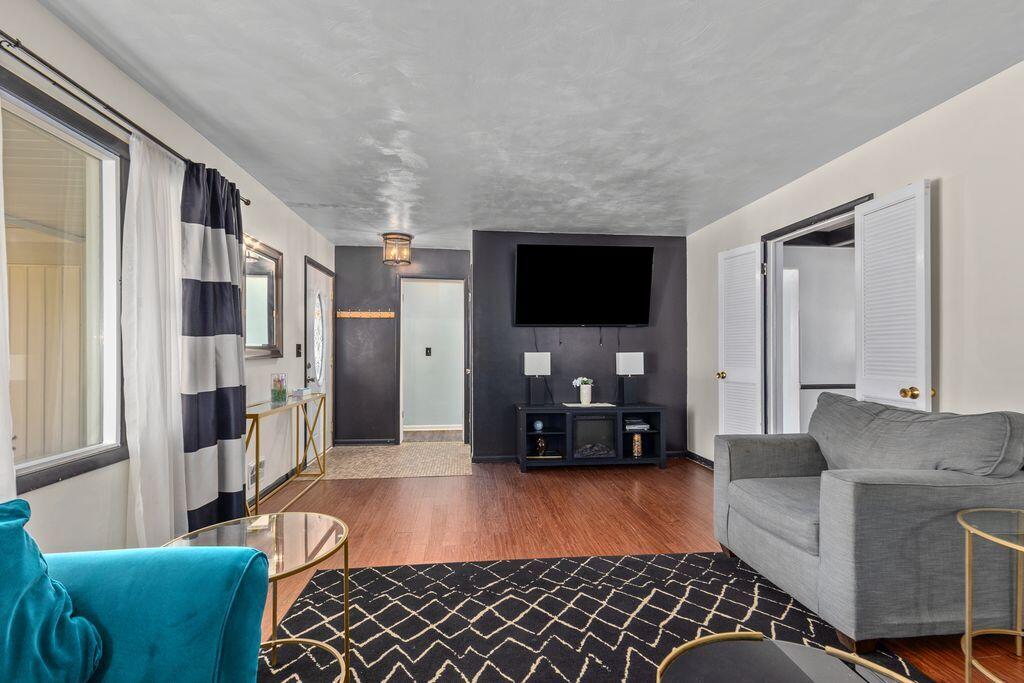 1955 Millbank Street SE Grand Rapids MI 49508