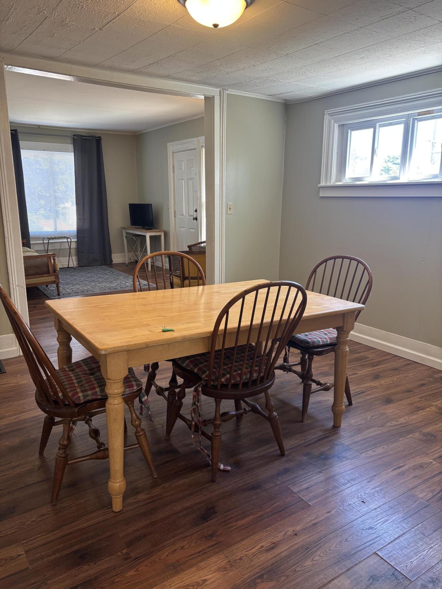 1144 Logan Street SE Grand Rapids MI 49506