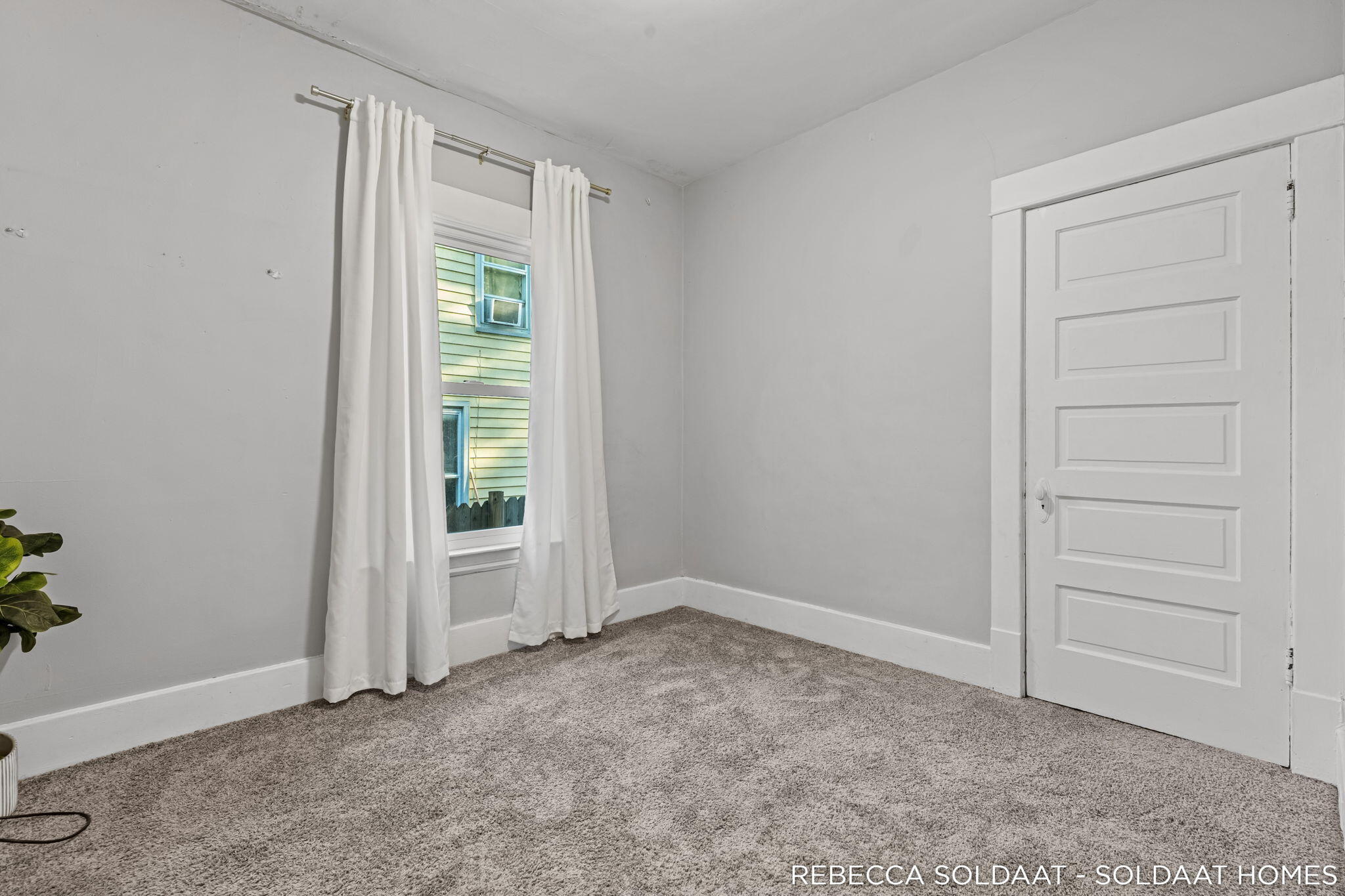 1156 Eastern Avenue SE Grand Rapids MI 49507