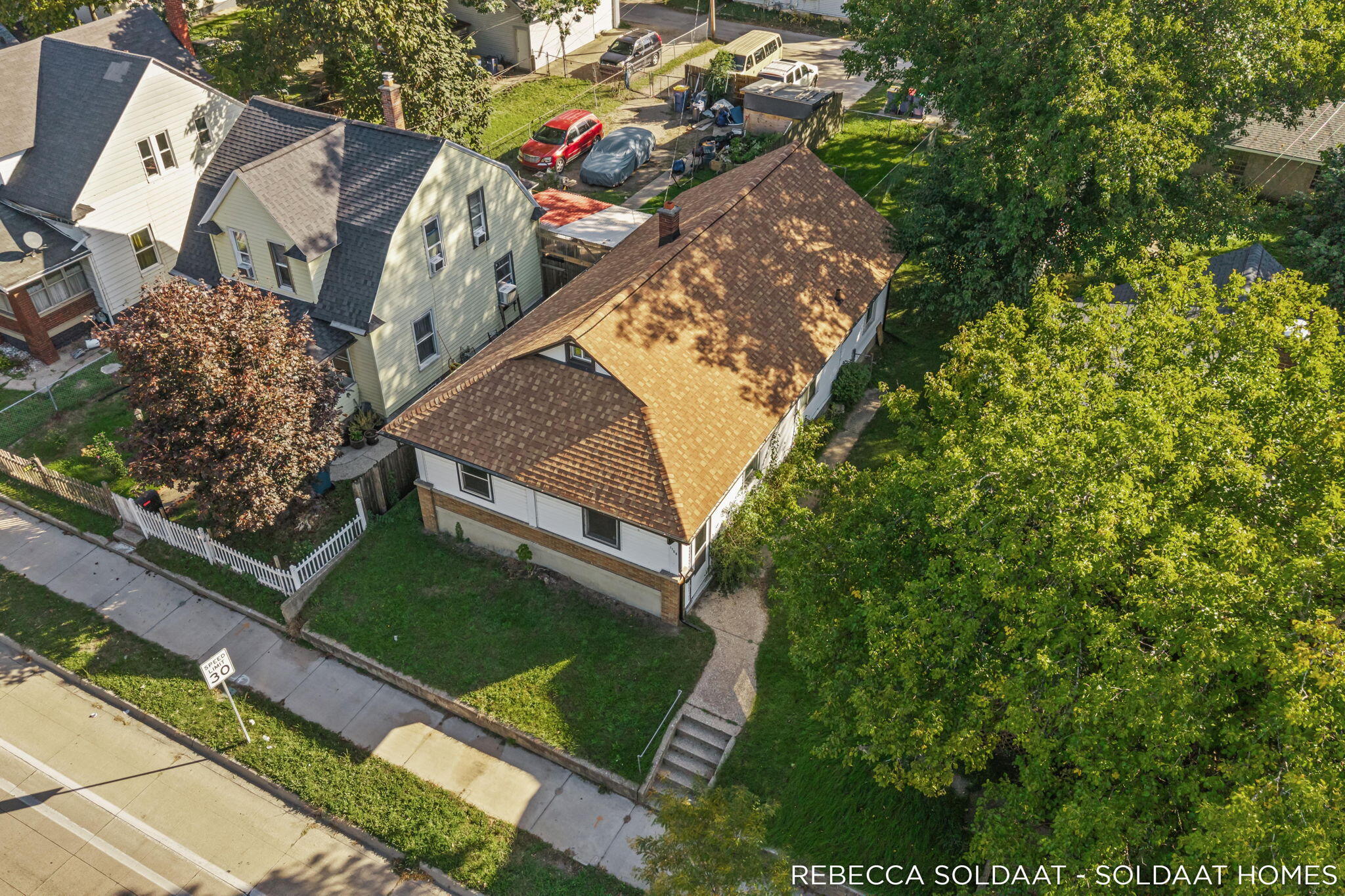 1156 Eastern Avenue SE Grand Rapids MI 49507