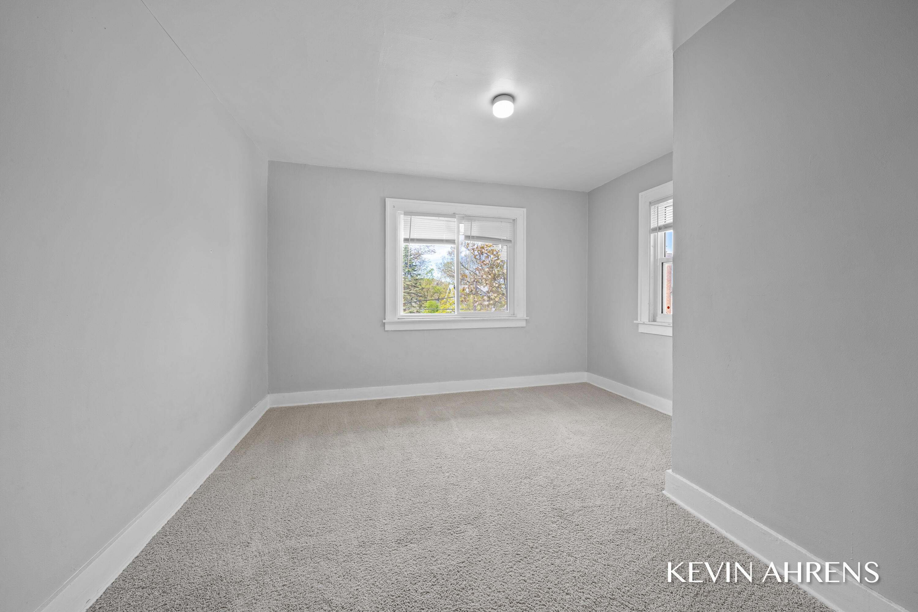 1862 Kalamazoo Avenue SE Grand Rapids MI 49507
