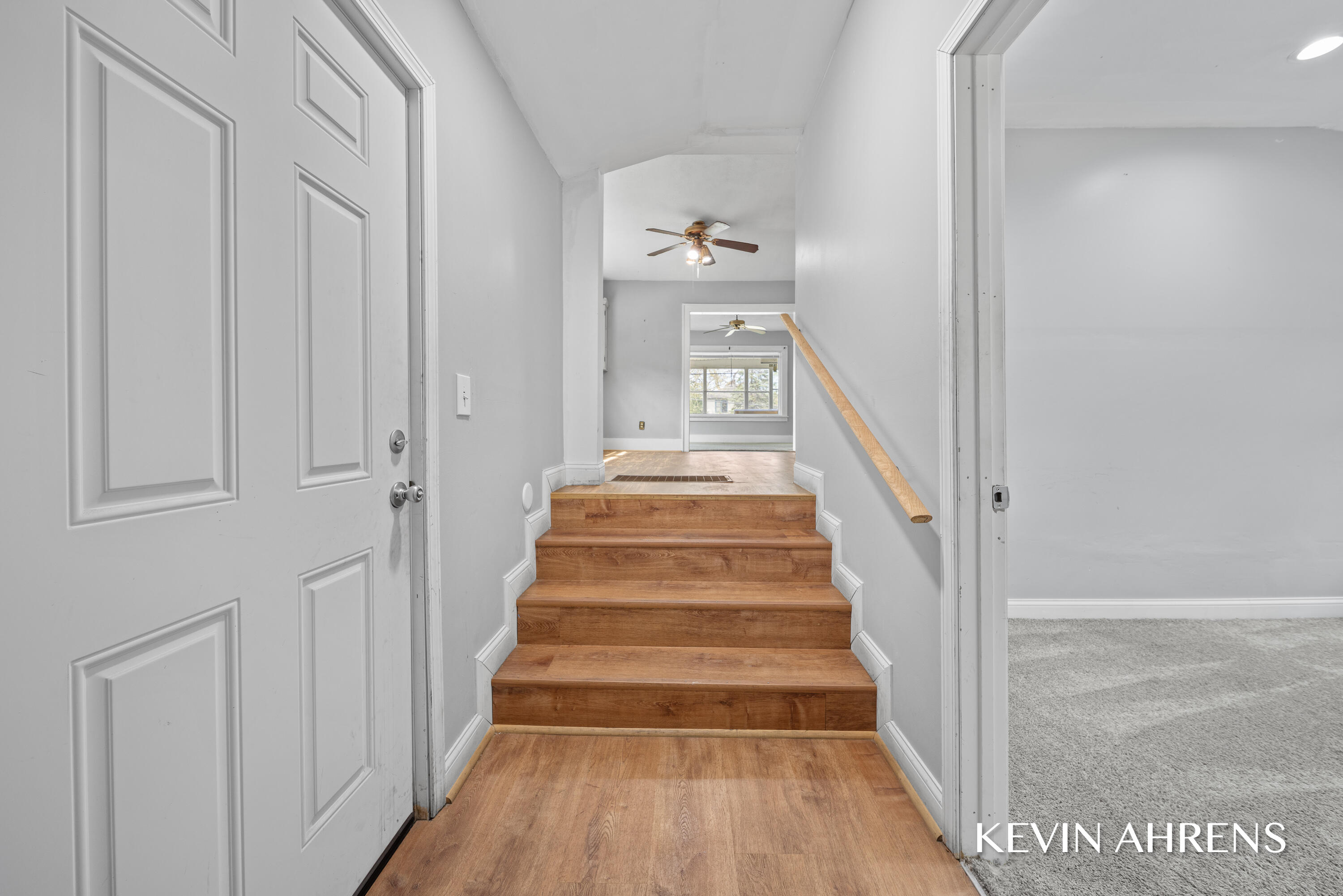 1862 Kalamazoo Avenue SE Grand Rapids MI 49507