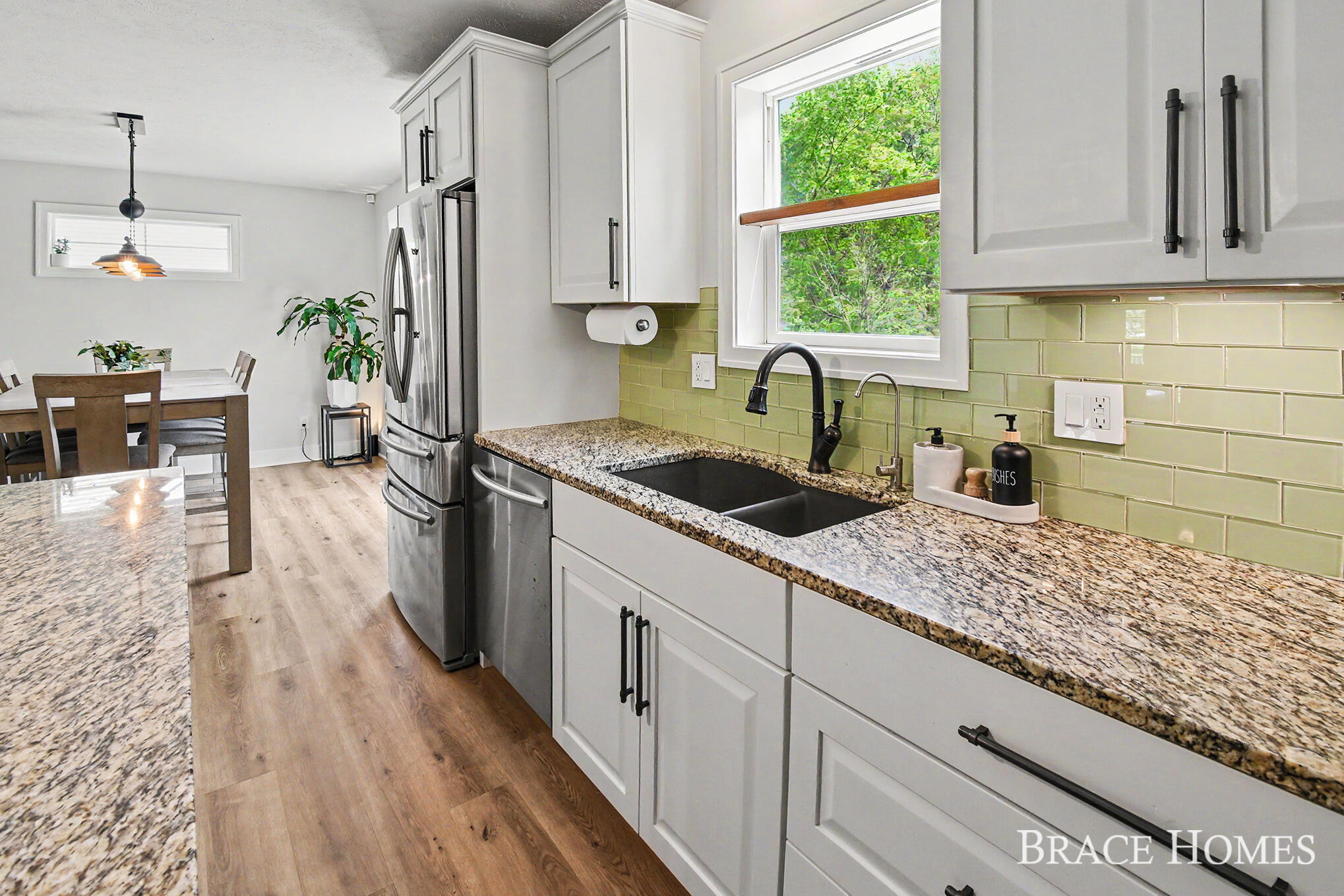 156 Hightower Drive NE Rockford MI 49341