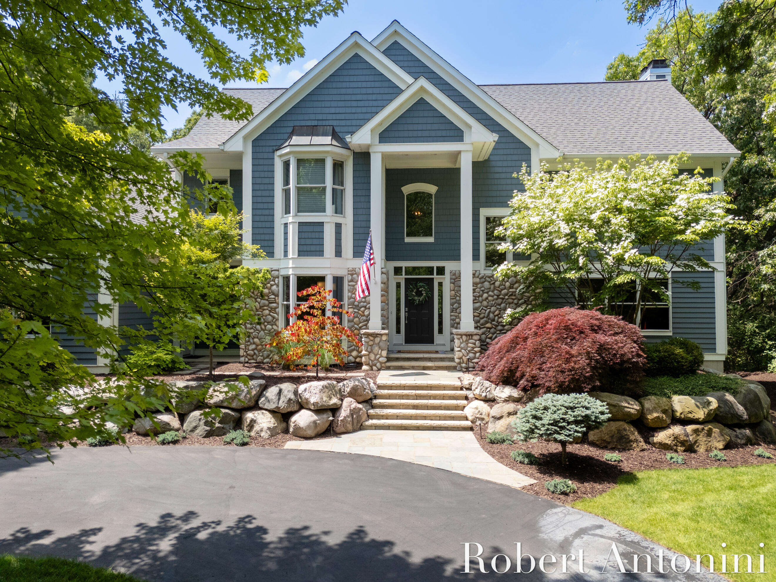 1977 Emerald Glen Court NE Ada MI 49301