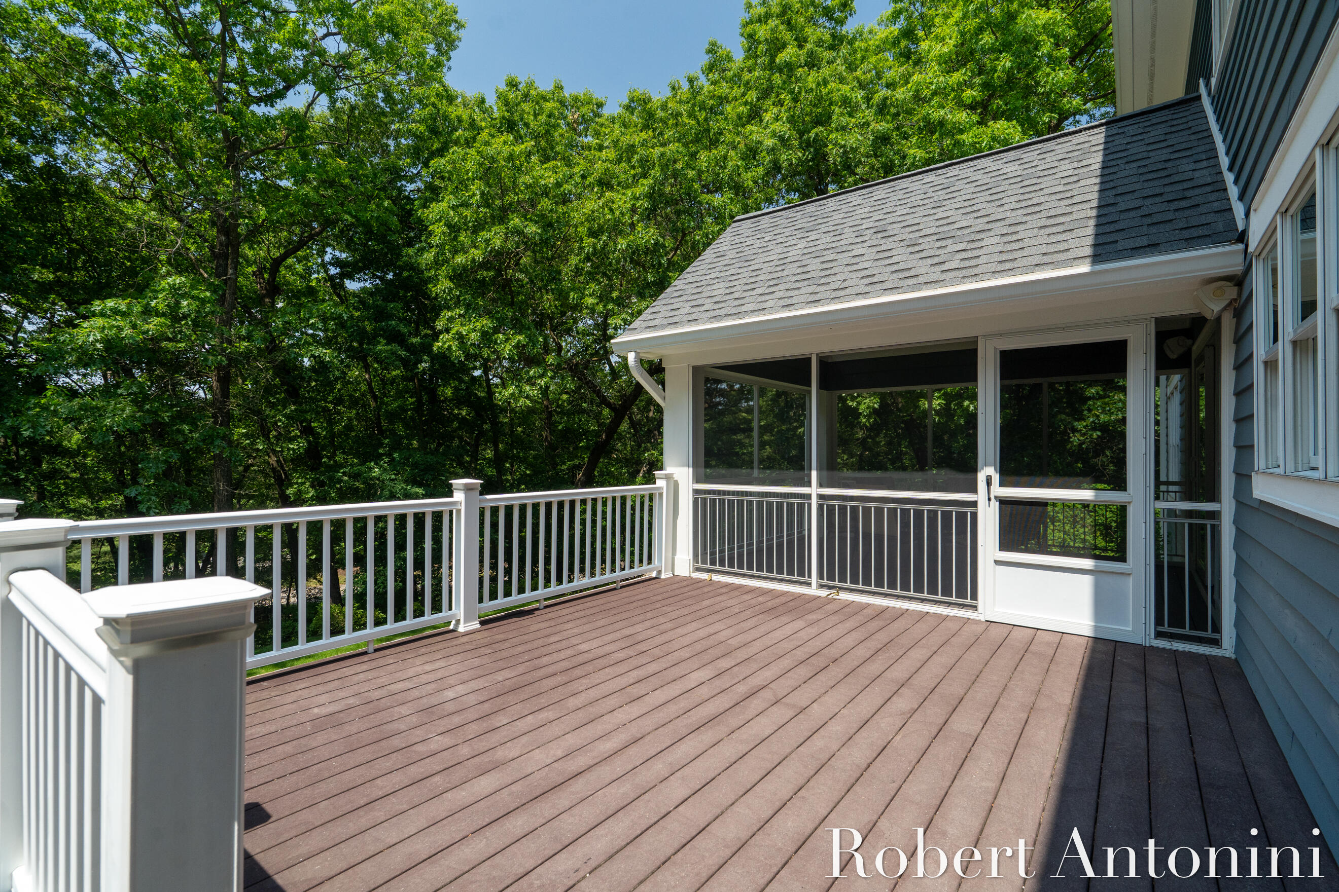 1977 Emerald Glen Court NE Ada MI 49301