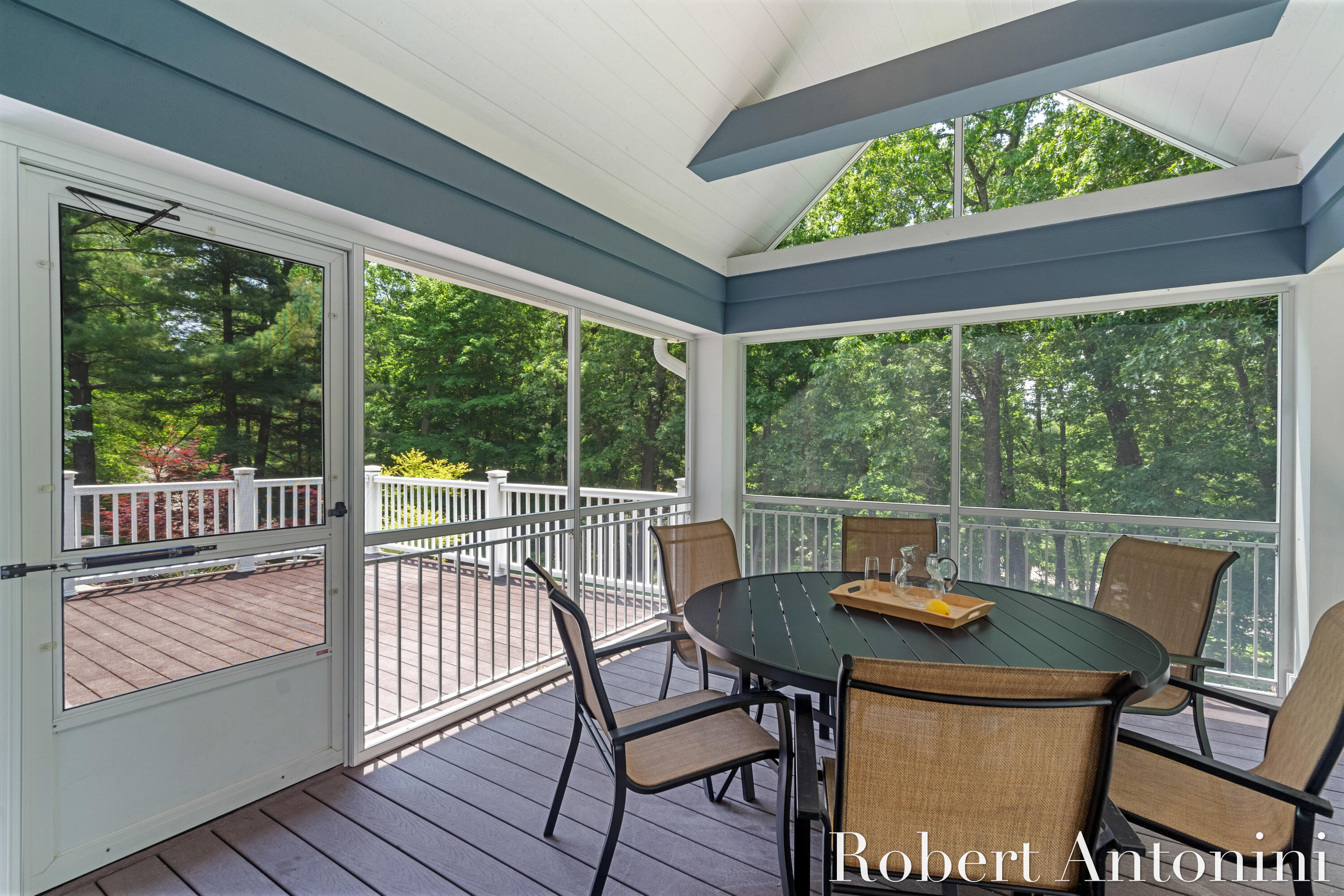 1977 Emerald Glen Court NE Ada MI 49301