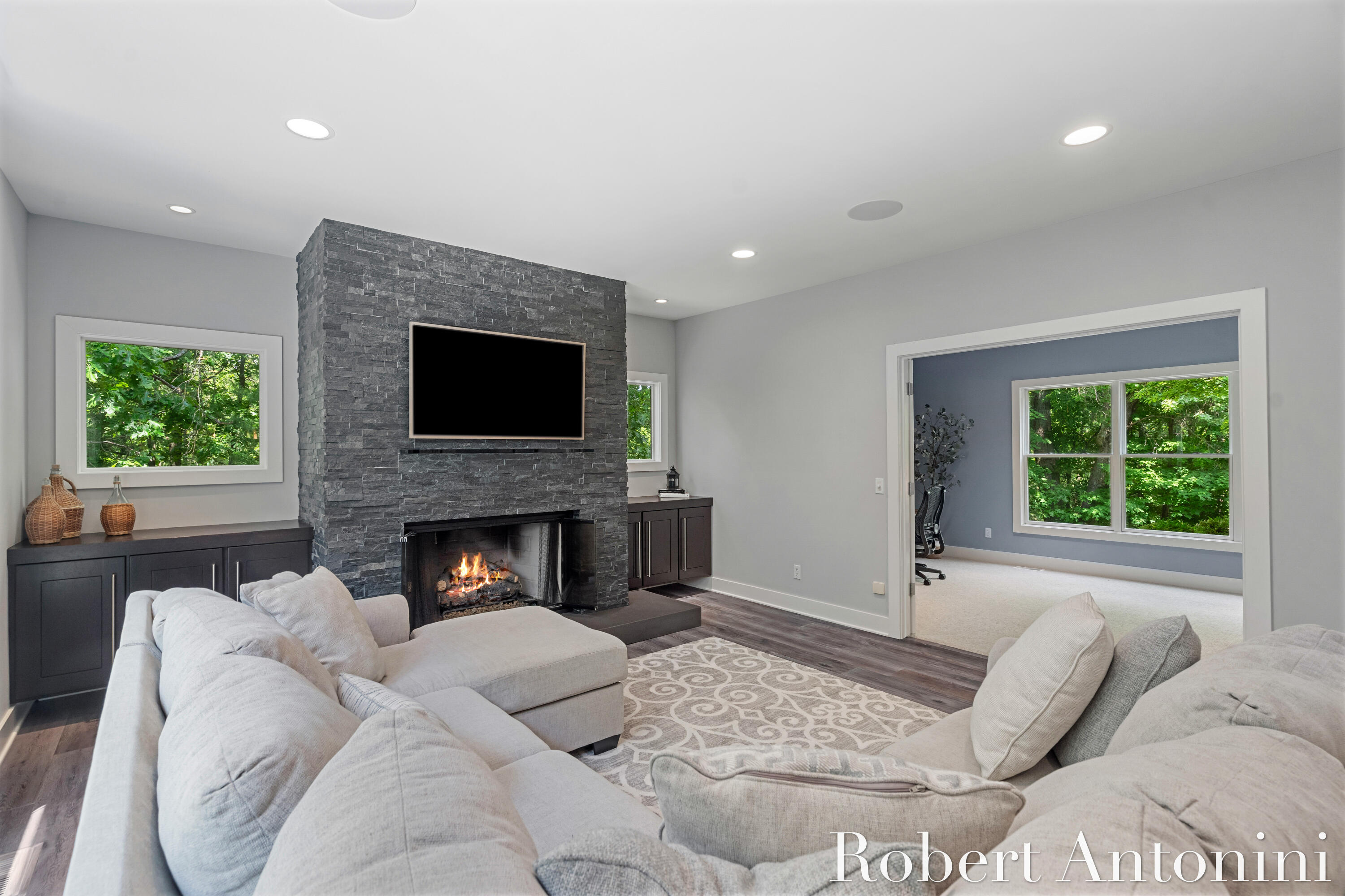 1977 Emerald Glen Court NE Ada MI 49301