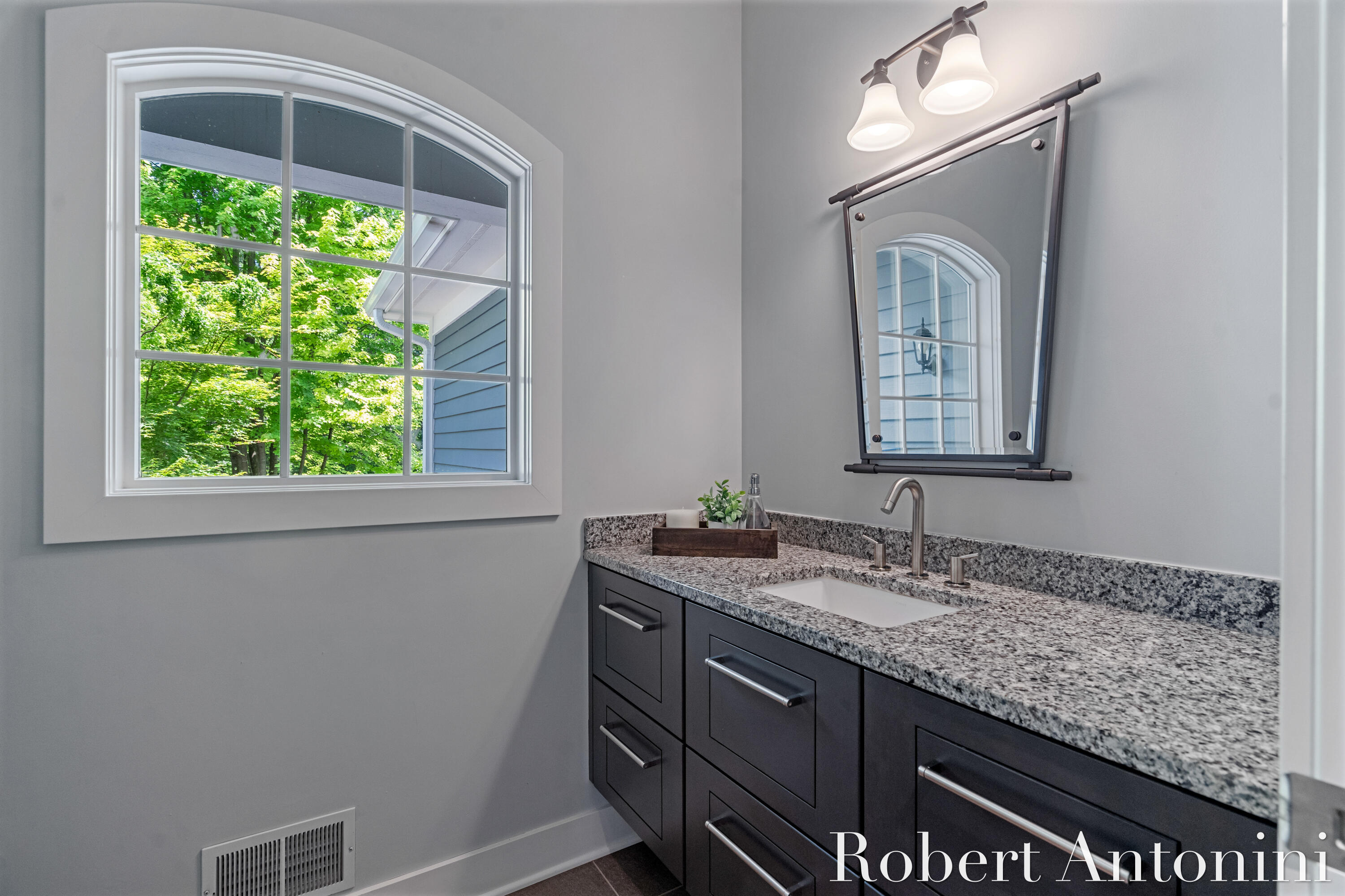 1977 Emerald Glen Court NE Ada MI 49301