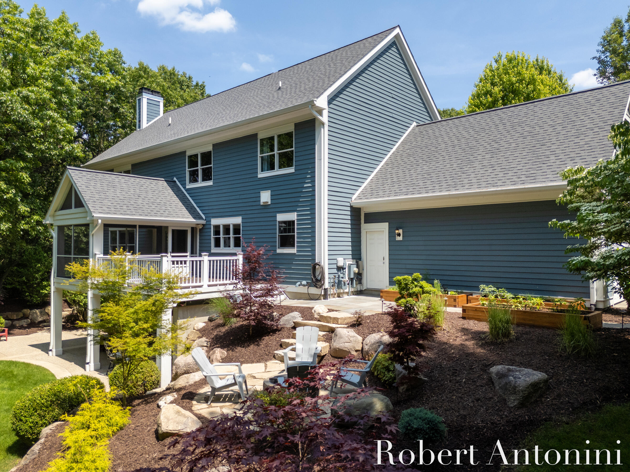 1977 Emerald Glen Court NE Ada MI 49301