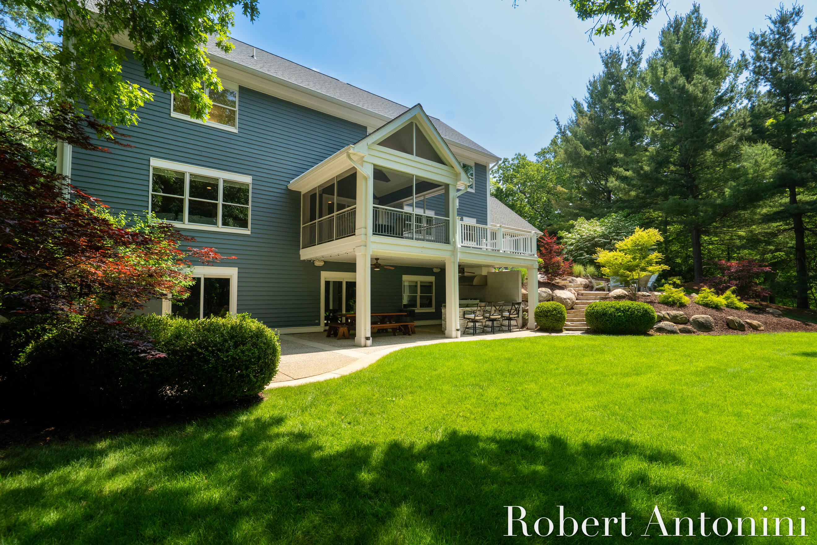 1977 Emerald Glen Court NE Ada MI 49301