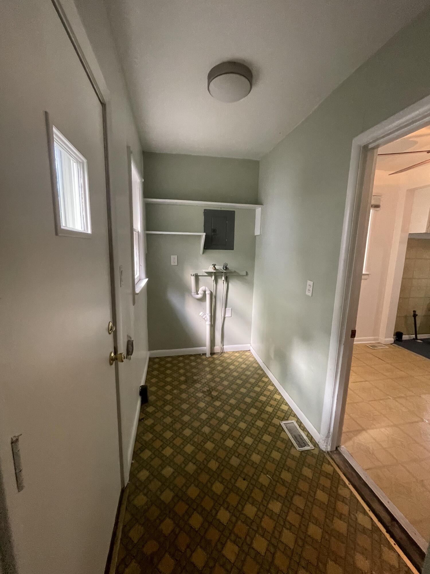 1269 Ada Avenue Muskegon MI 49442