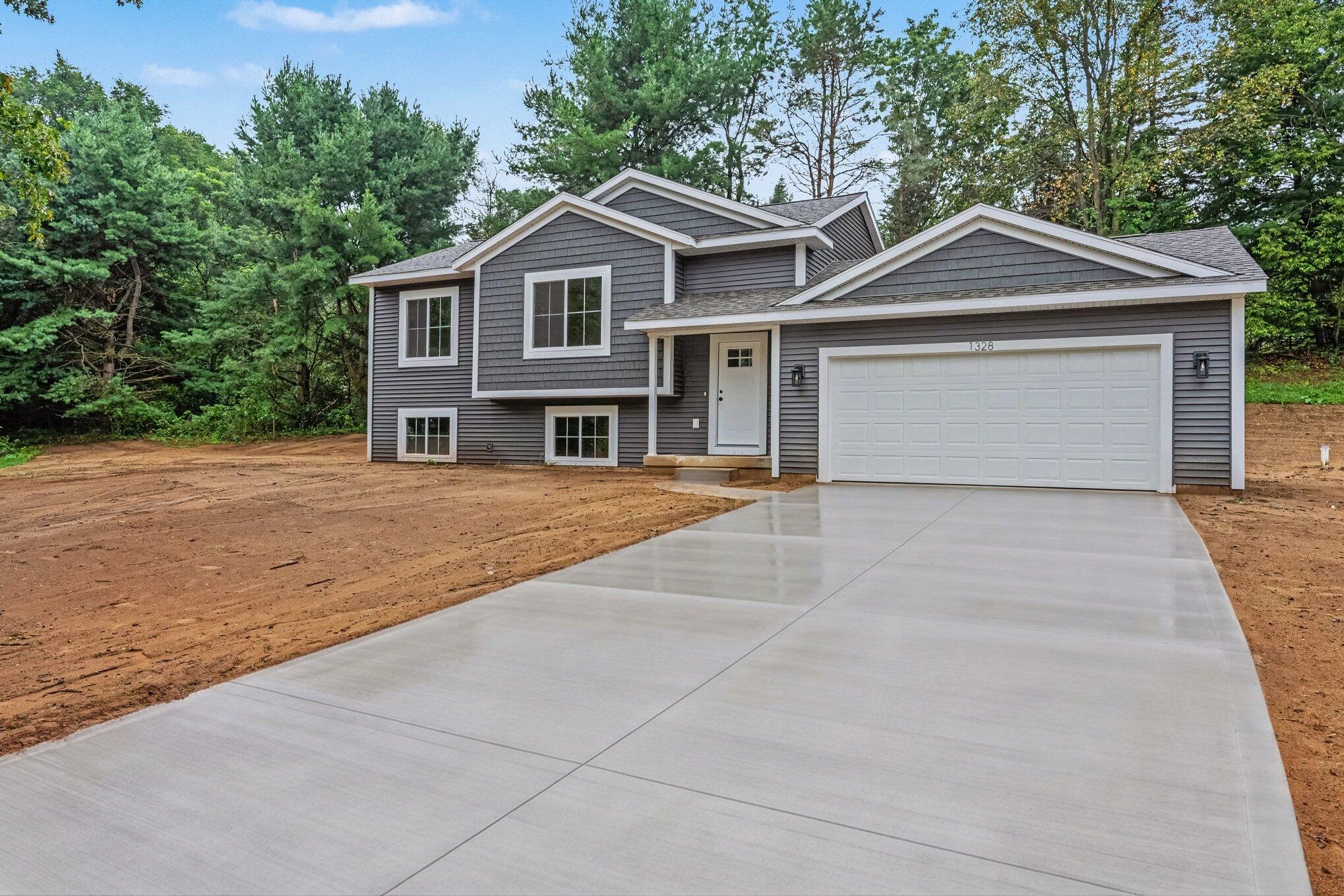 1328 Red Fox Court Allegan MI 49010