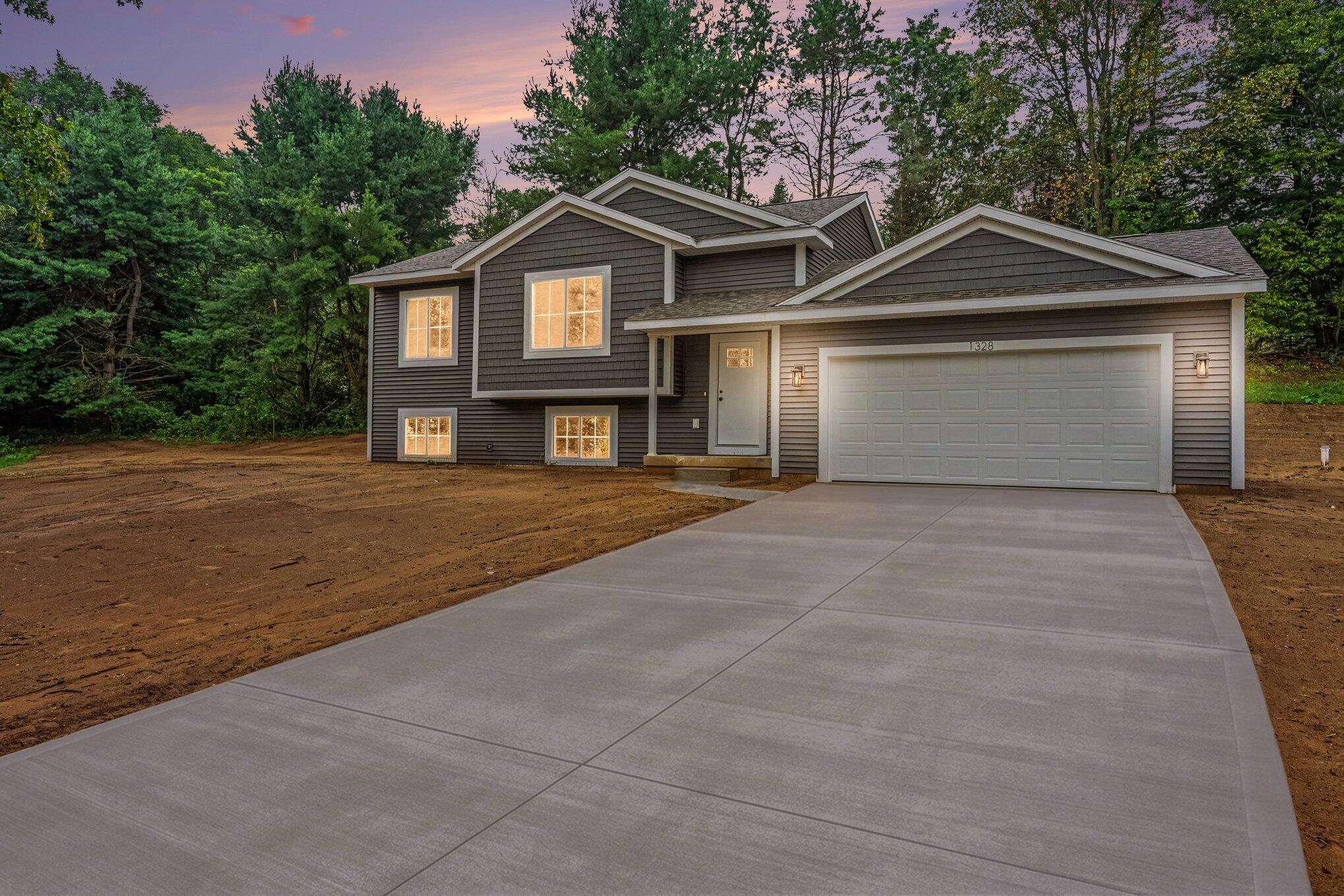 1328 Red Fox Court Allegan MI 49010