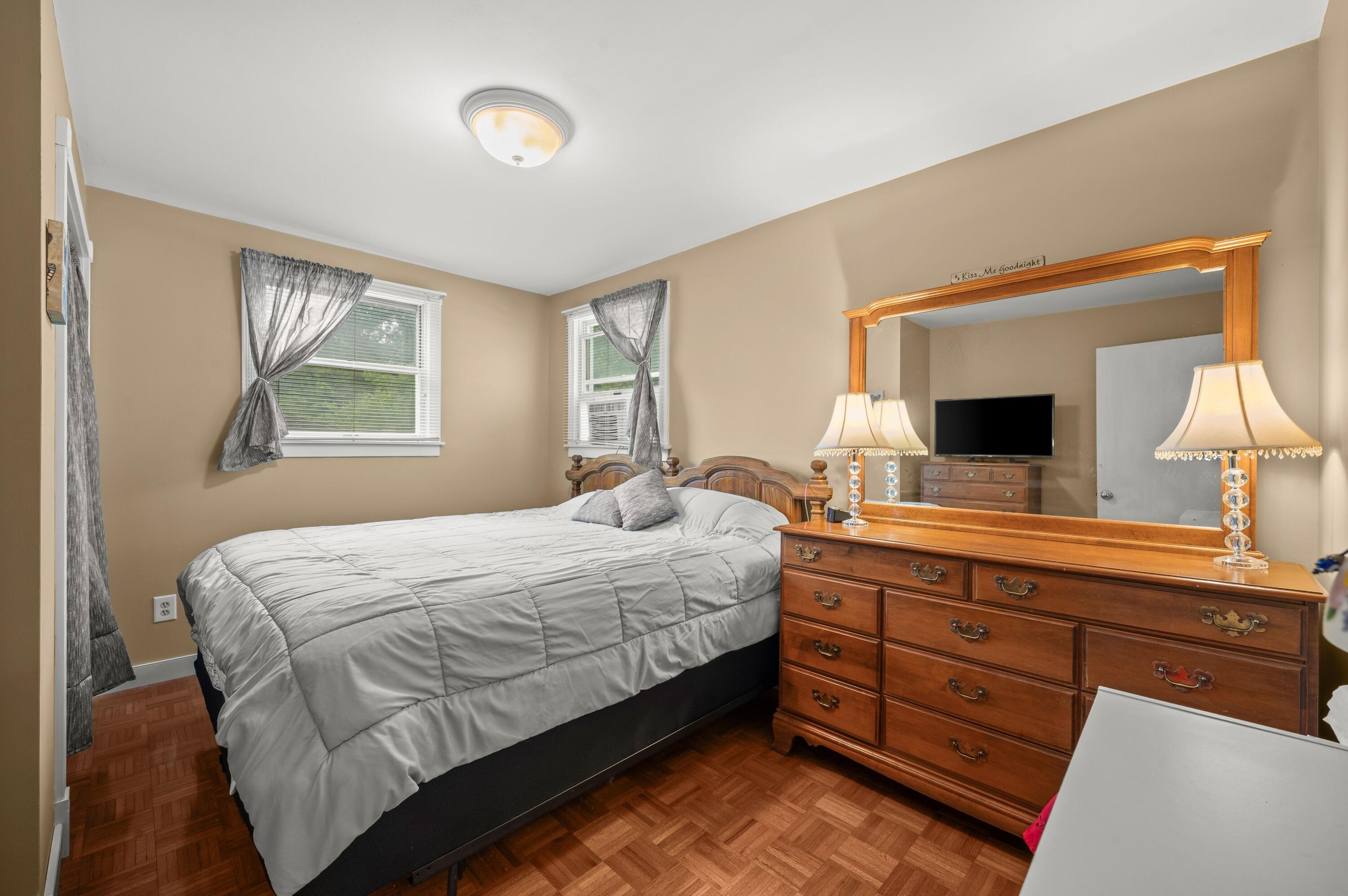 52653 Lakeview Drive Dowagiac MI 49047