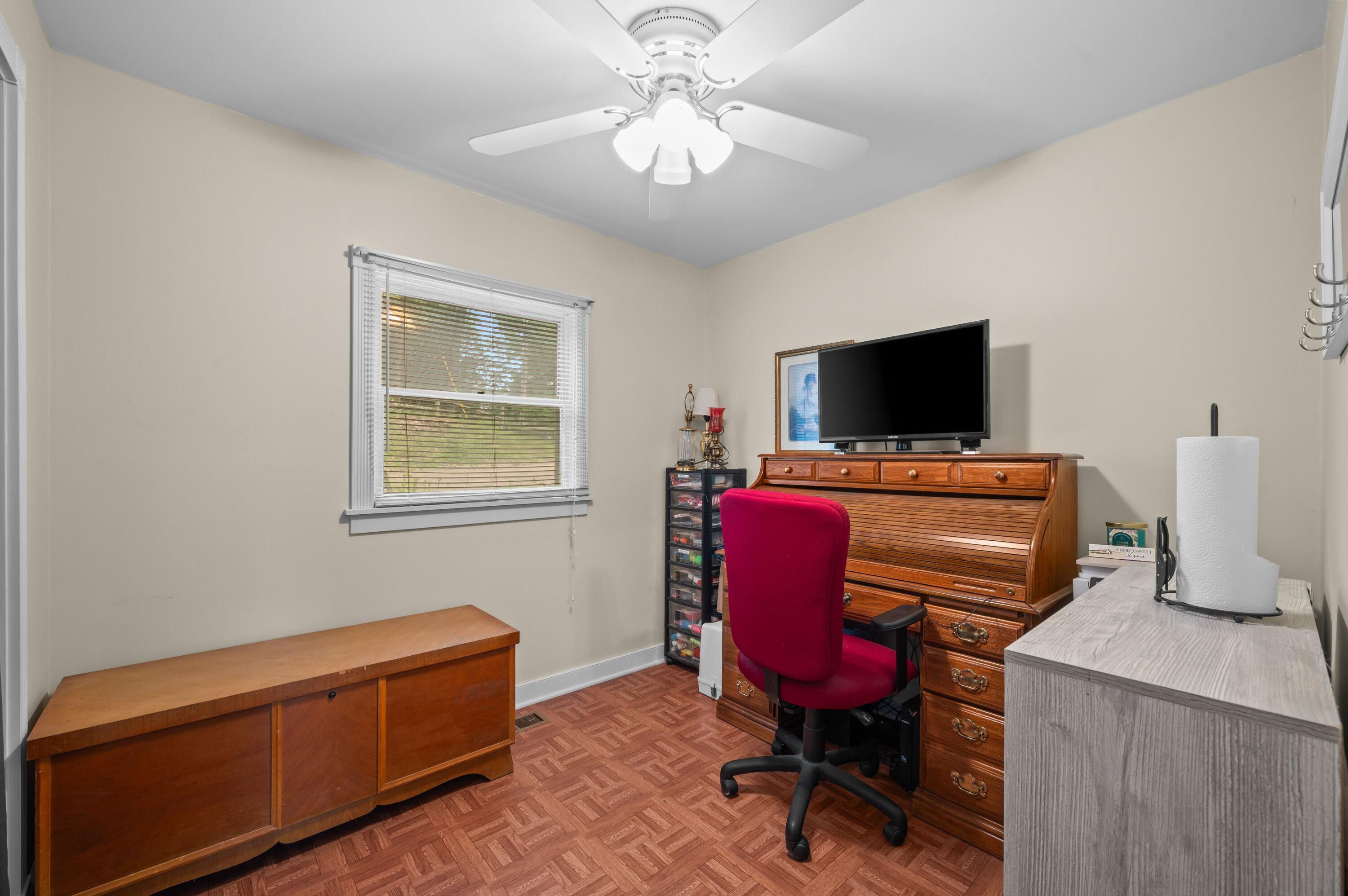 52653 Lakeview Drive Dowagiac MI 49047