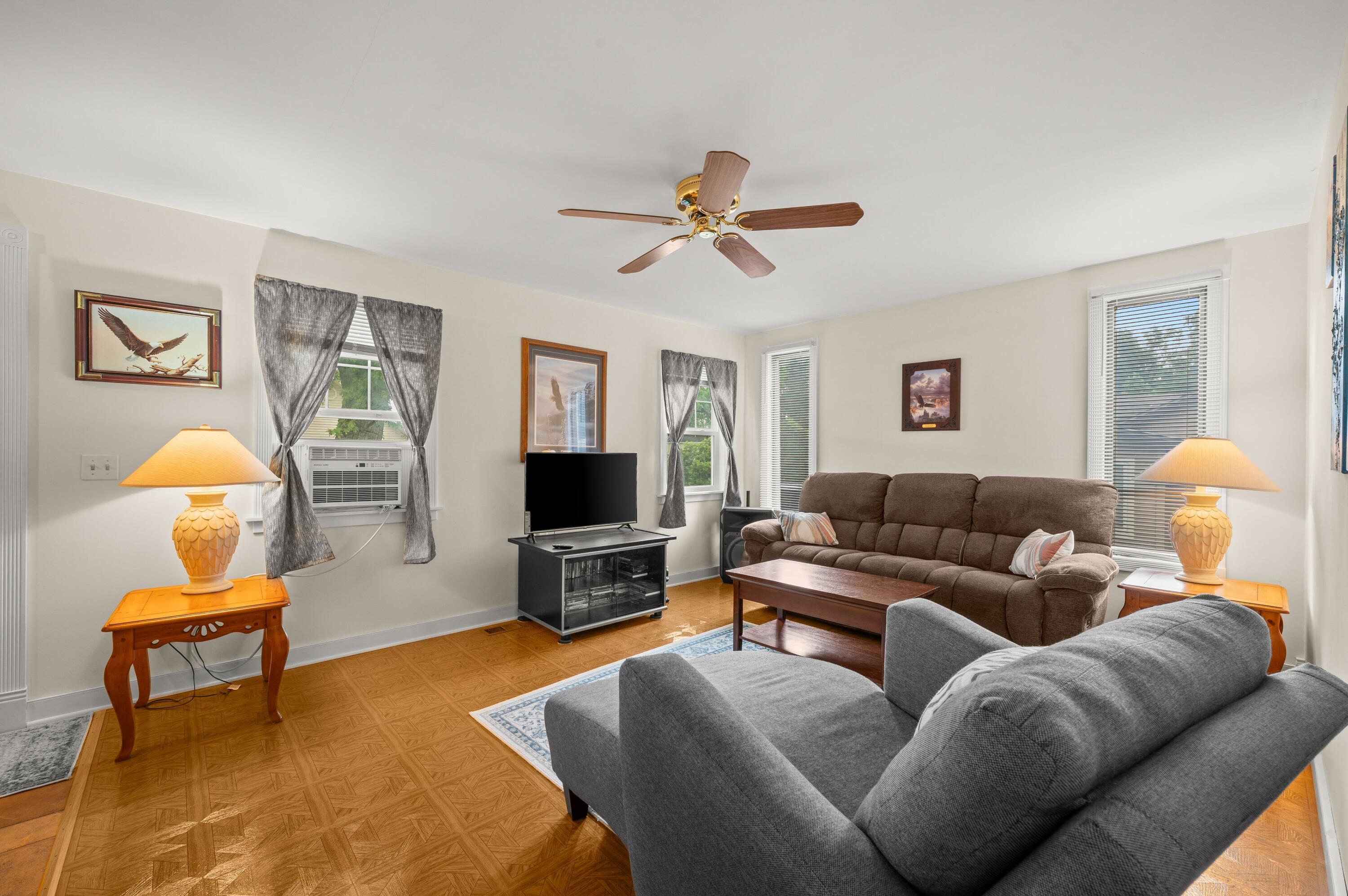 52653 Lakeview Drive Dowagiac MI 49047