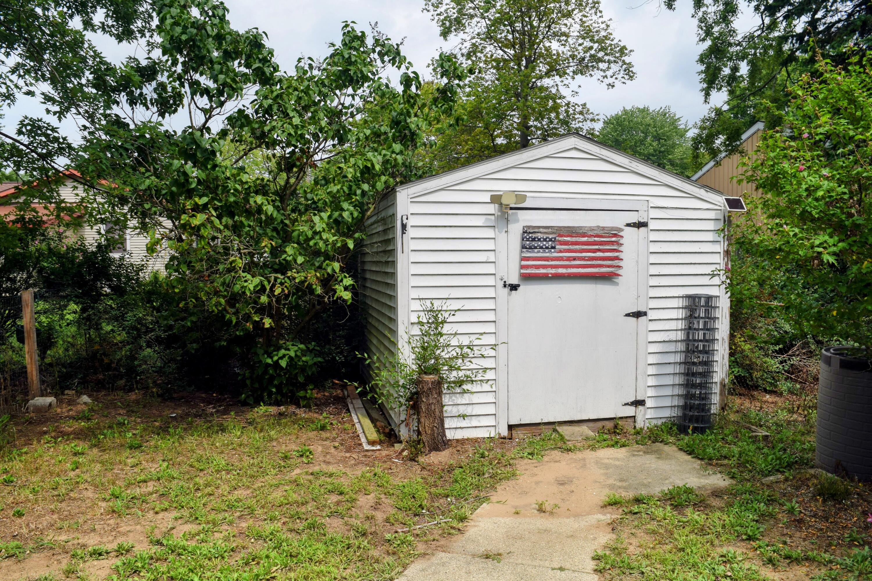 1080 Bellway Avenue Norton Shores MI 49441