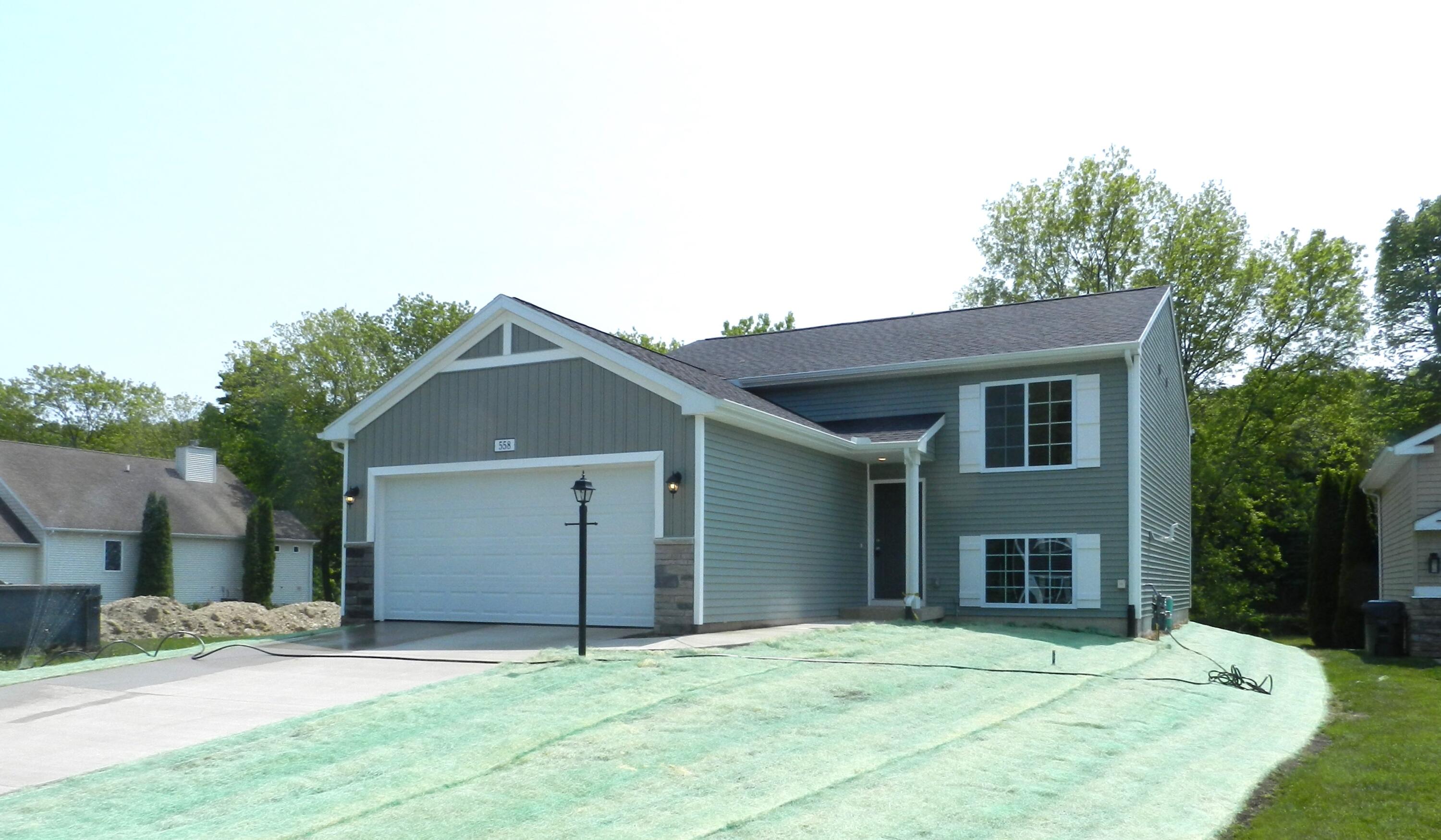 558 Swan River Drive Benton Harbor MI 49022