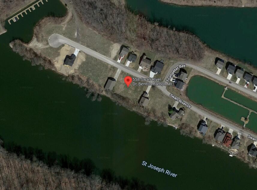 558 Swan River Drive Benton Harbor MI 49022