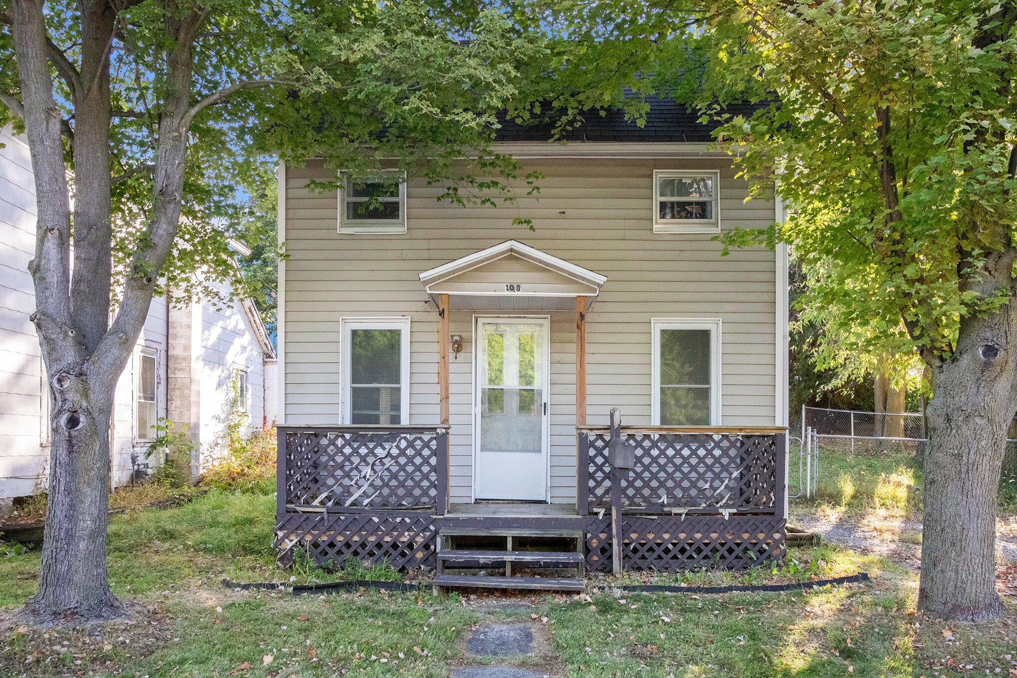 108 N Disbrow Street Cassopolis MI 49031