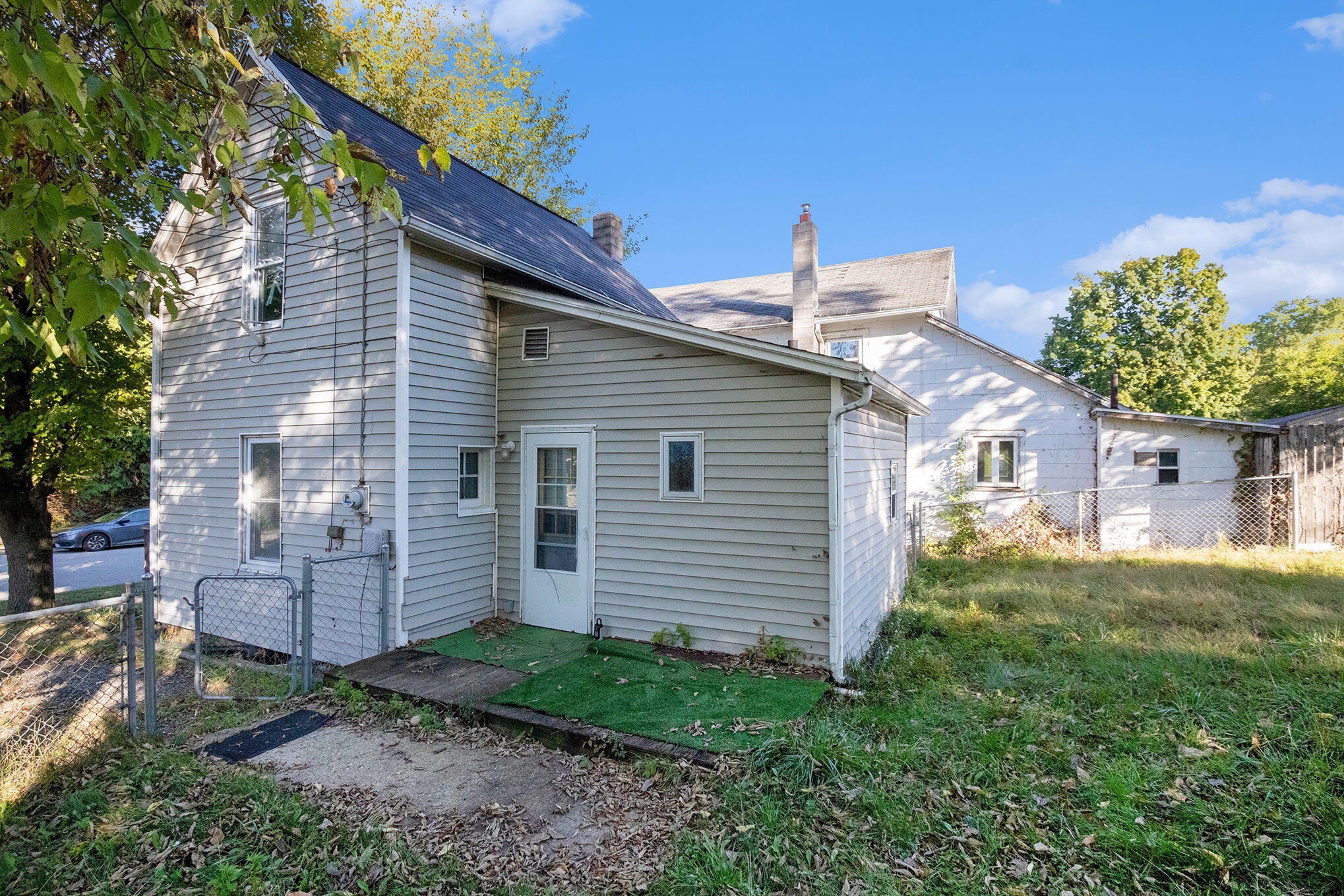108 N Disbrow Street Cassopolis MI 49031