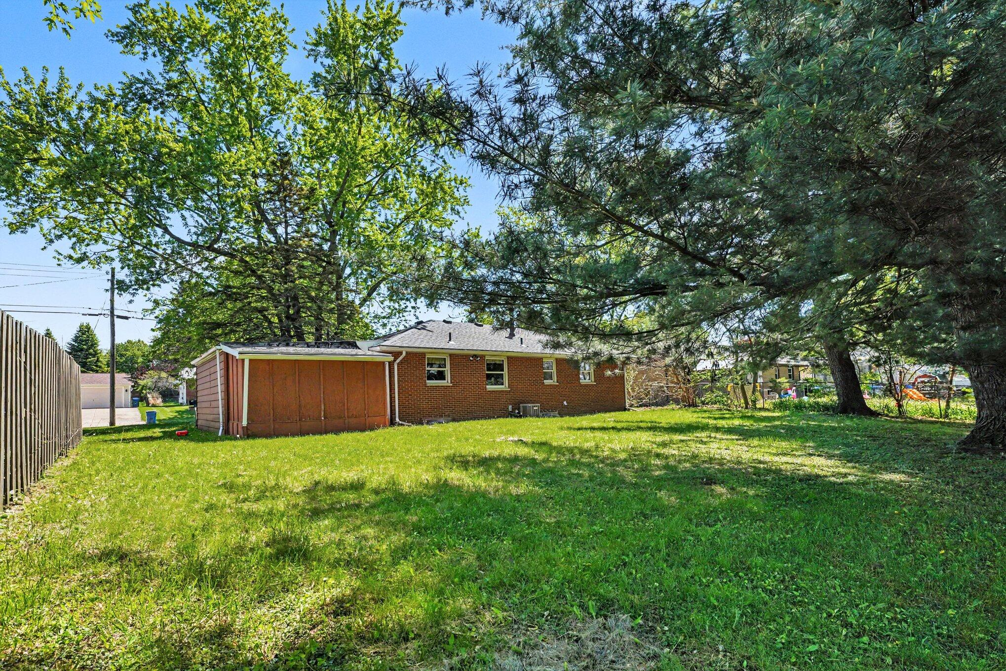 2323 Cumberland Street Kalamazoo MI 49006