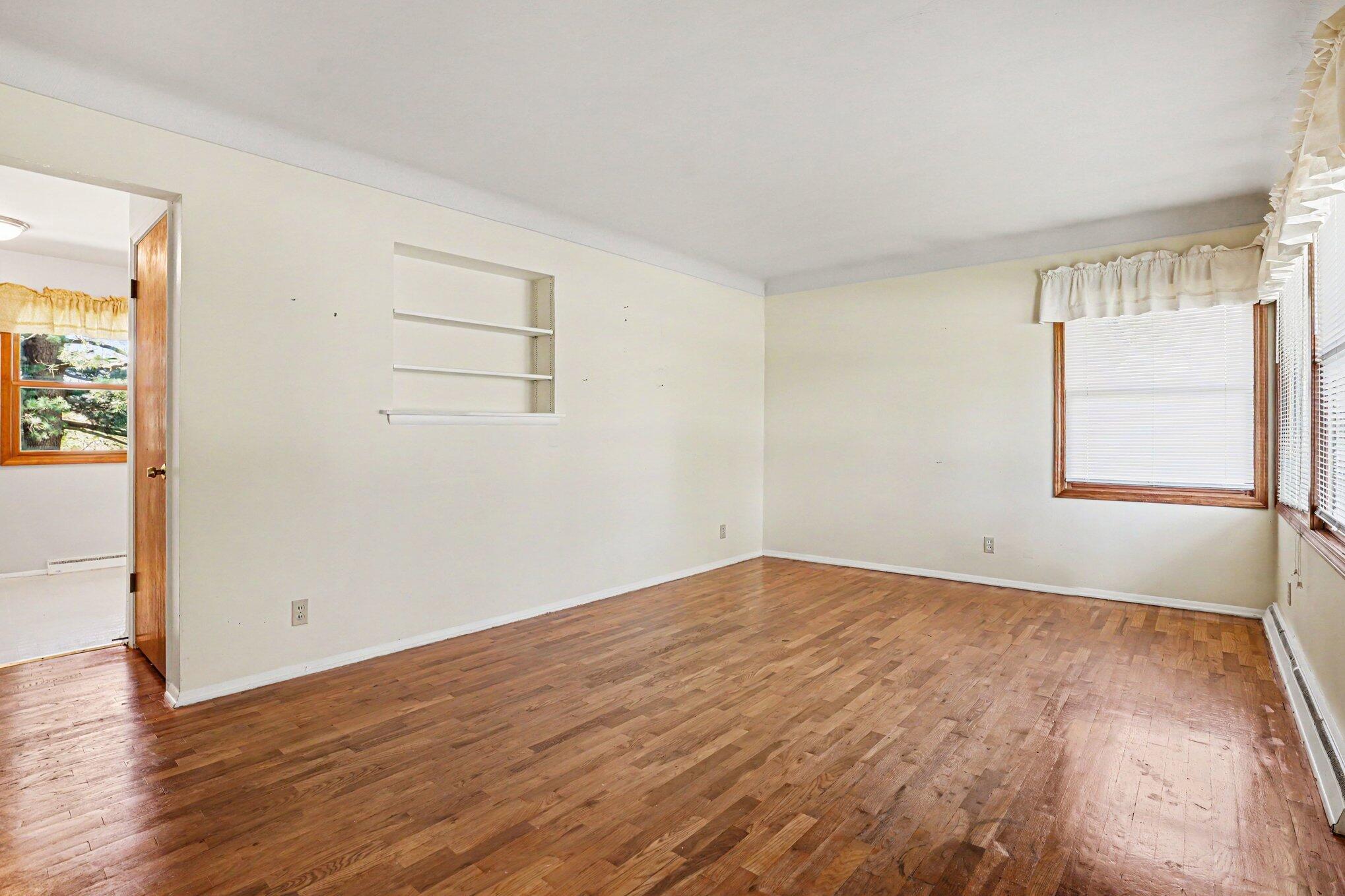 2323 Cumberland Street Kalamazoo MI 49006