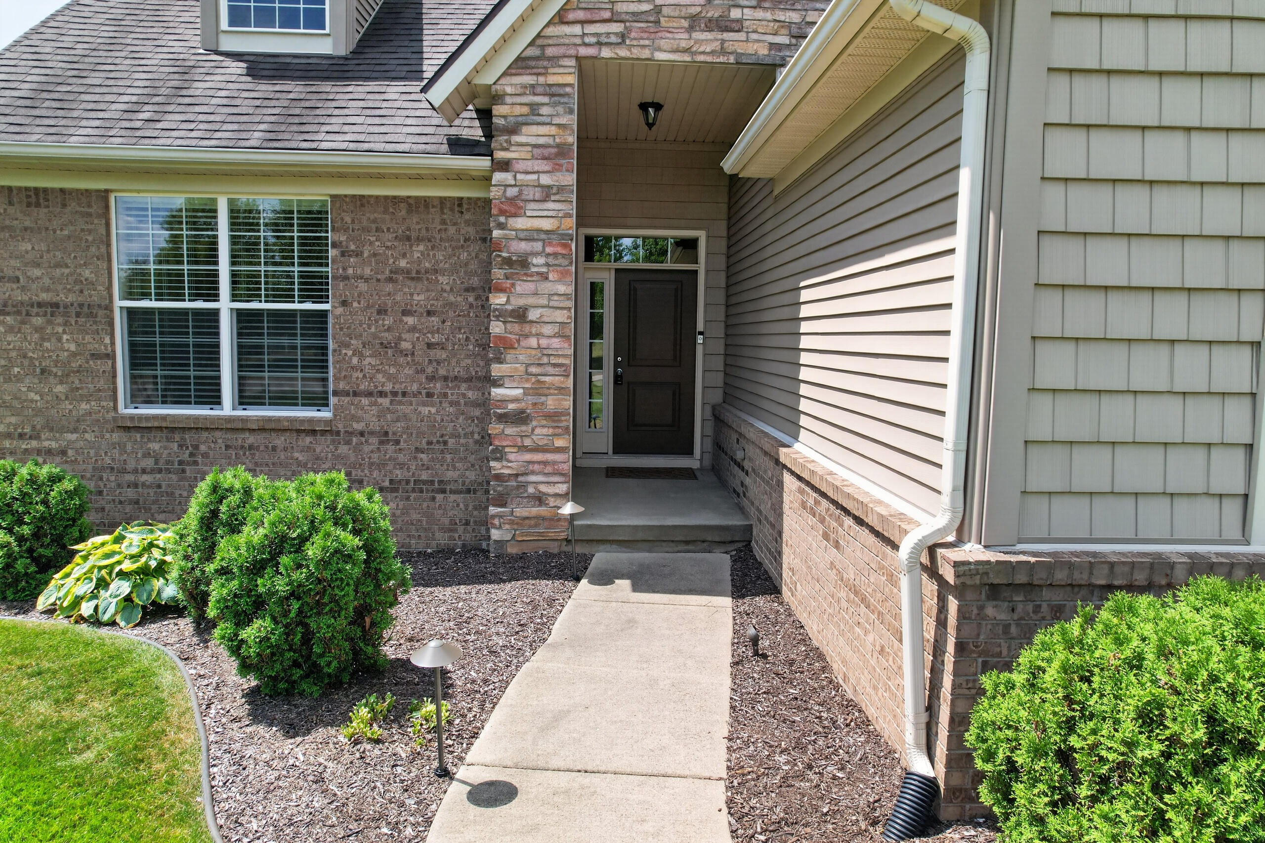 9862 Dublin Drive Fenton MI 48430