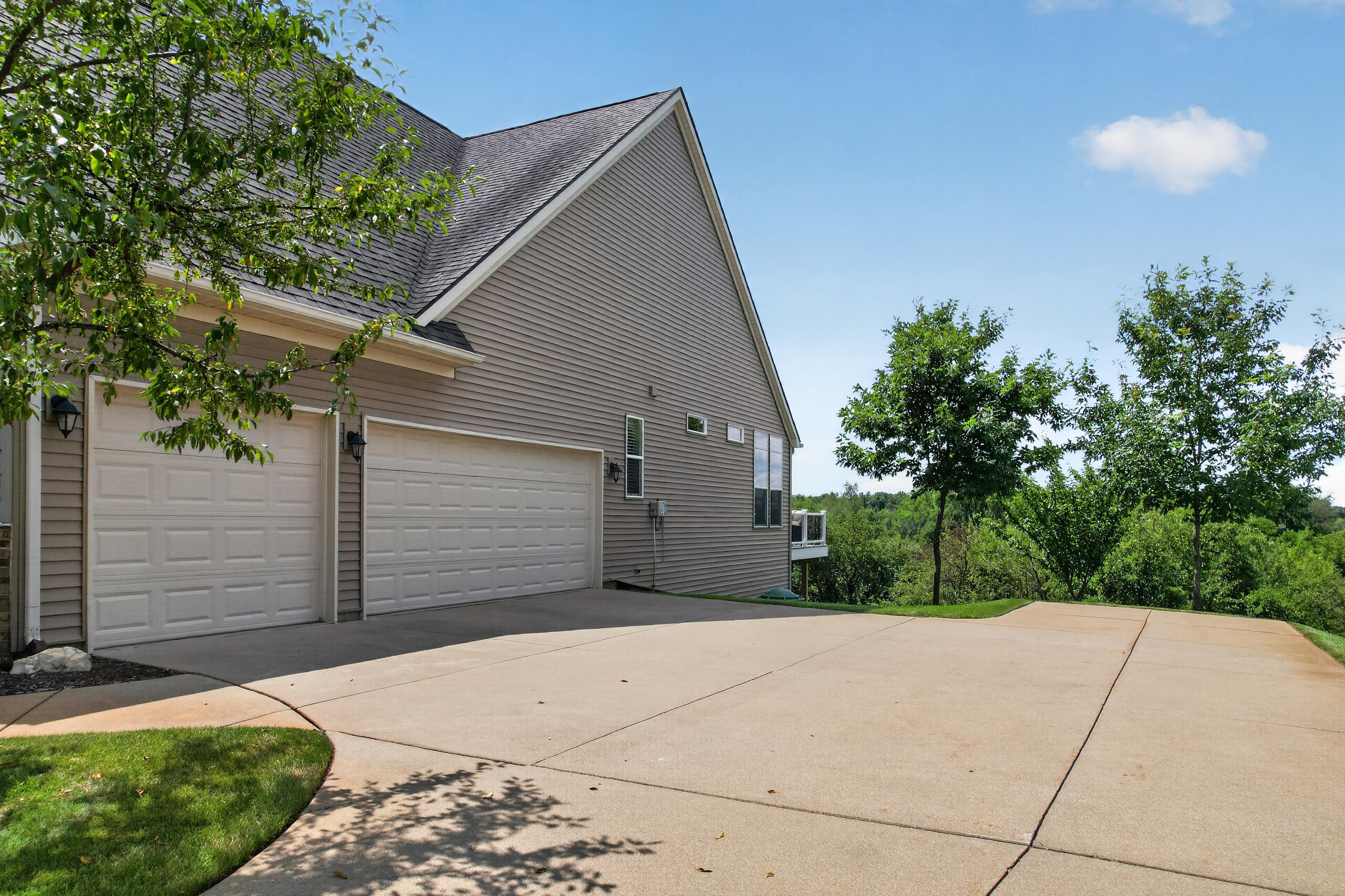 9862 Dublin Drive Fenton MI 48430