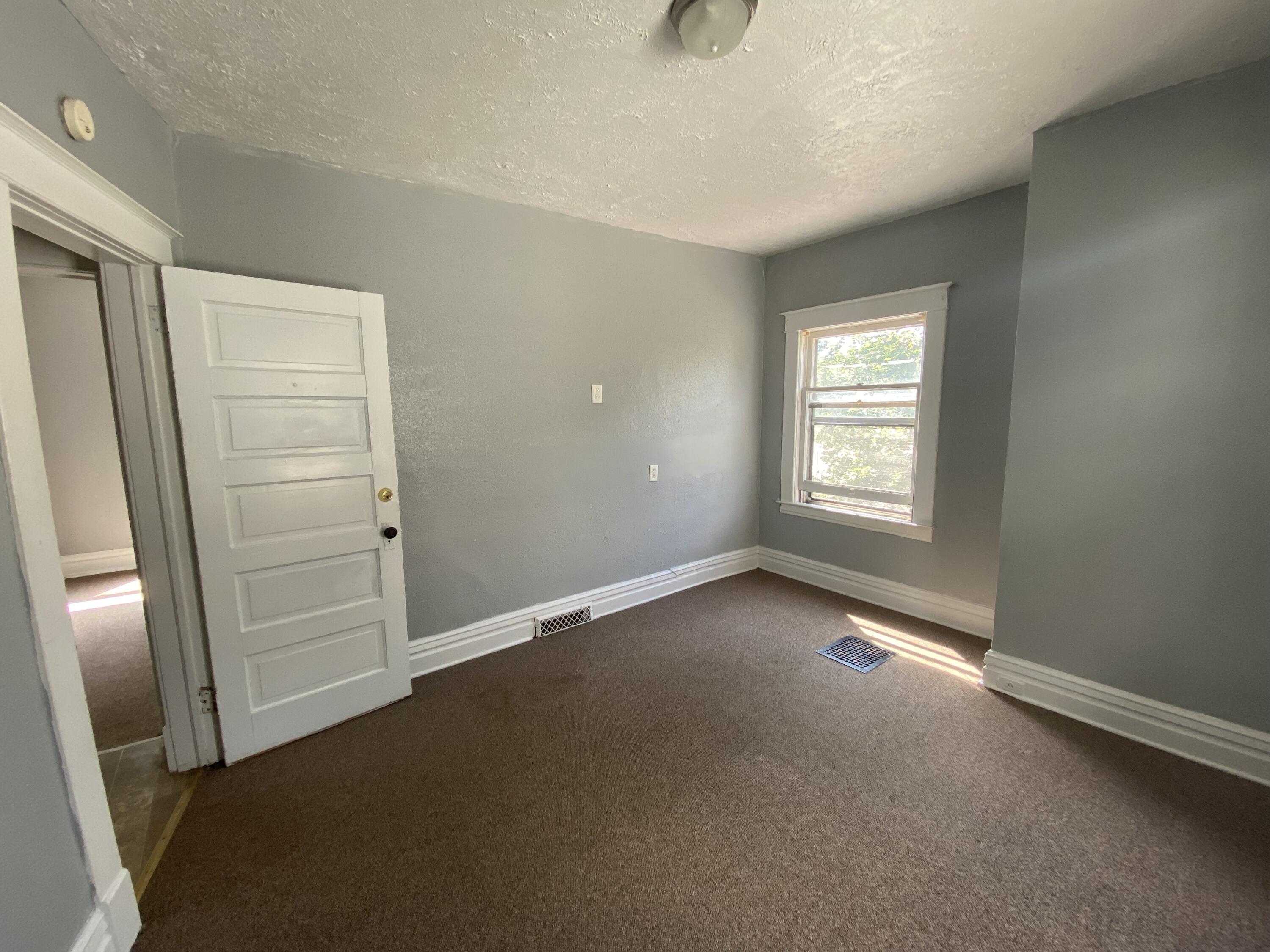 613 Pearl Street Kalamazoo MI 49007