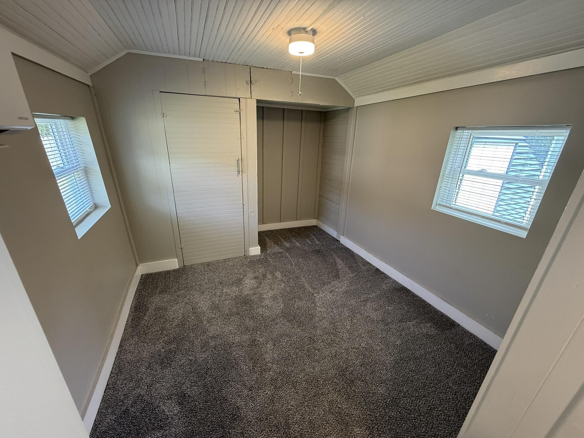 1088 Kenneth Street Muskegon MI 49442
