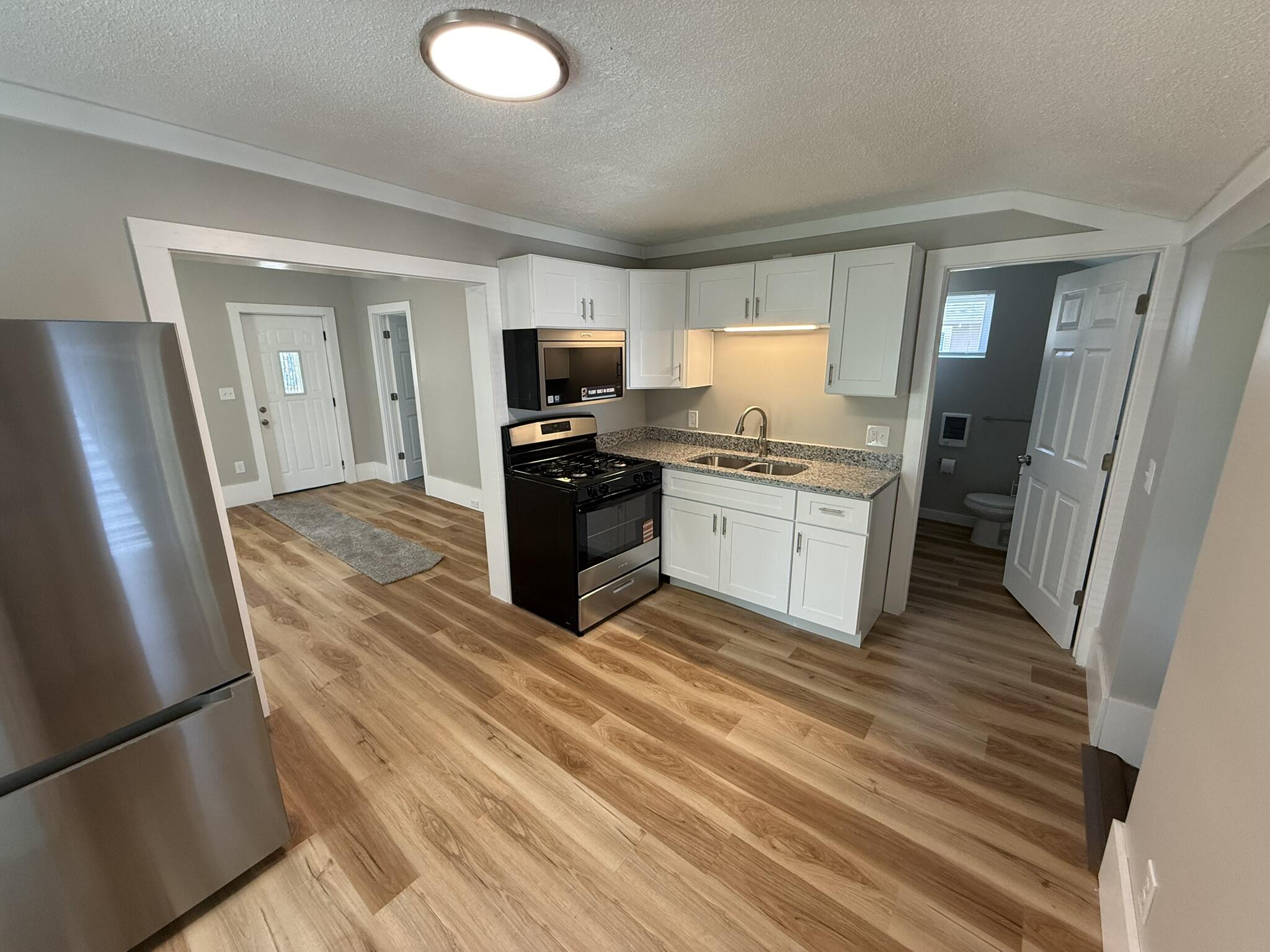 1088 Kenneth Street Muskegon MI 49442