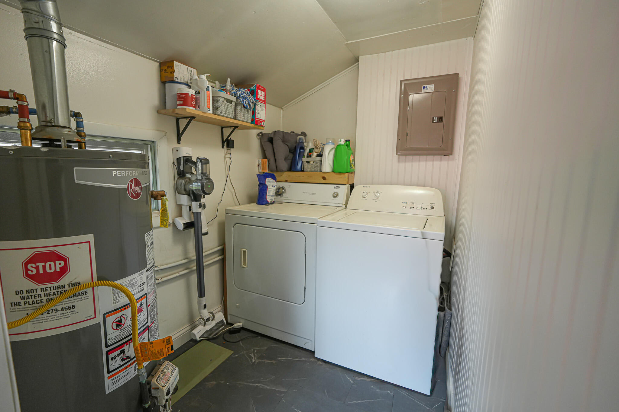 918 Post Road Muskegon MI 49441