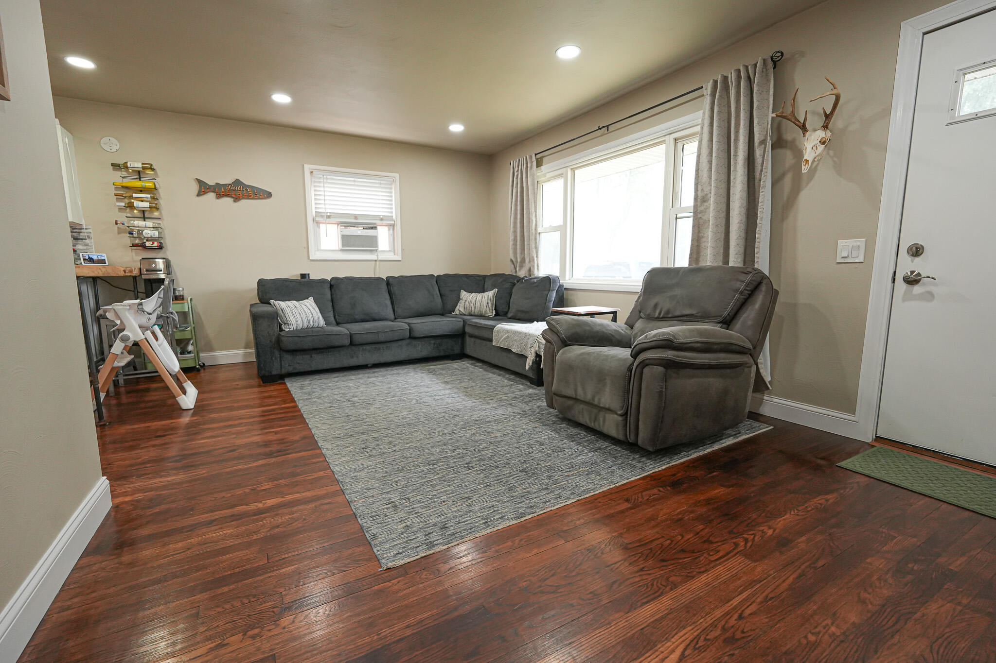 918 Post Road Muskegon MI 49441