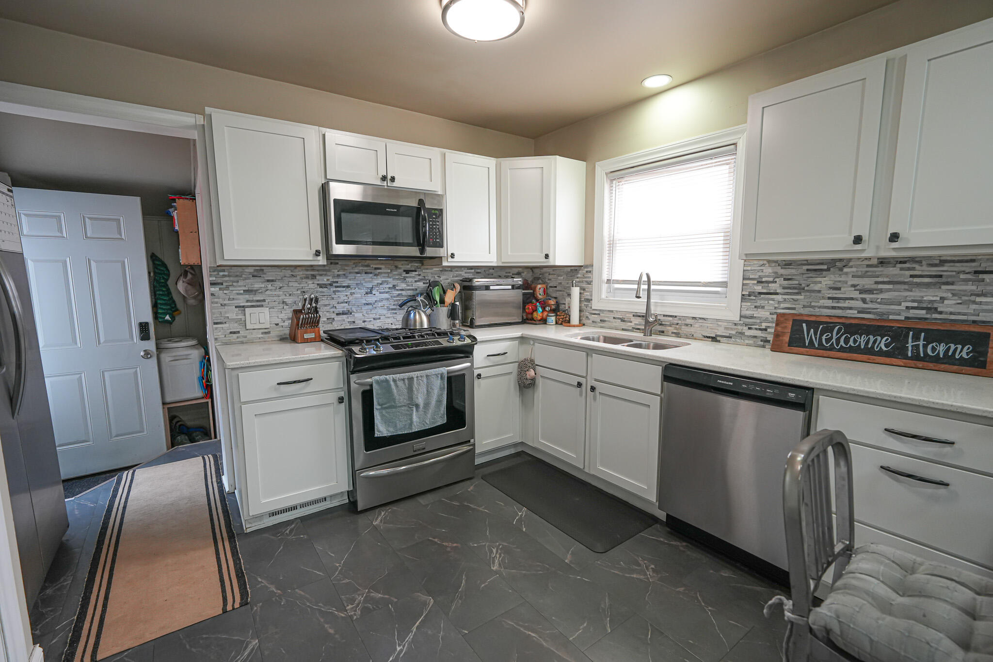 918 Post Road Muskegon MI 49441