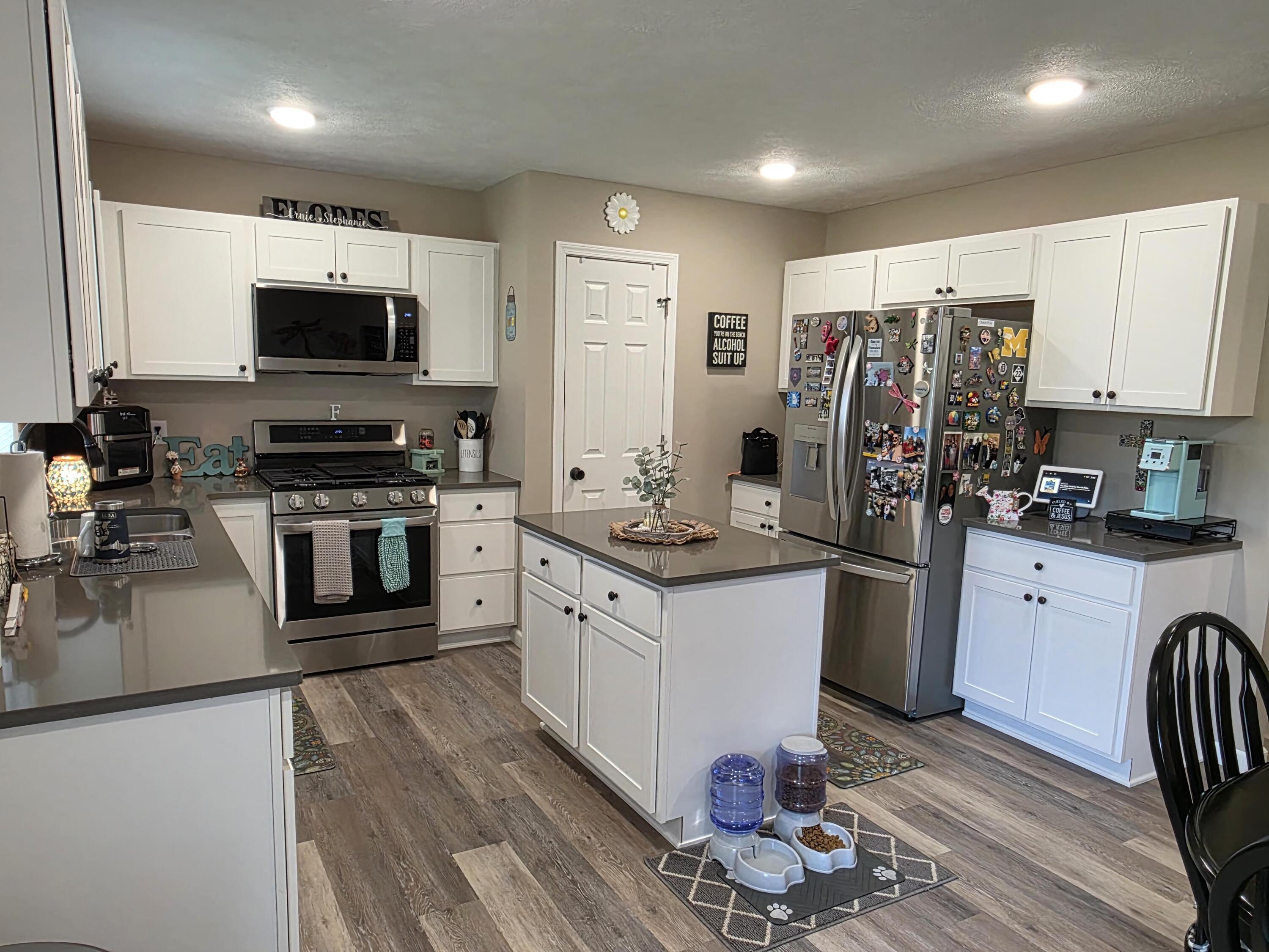 2288 Evanston Avenue Muskegon MI 49442
