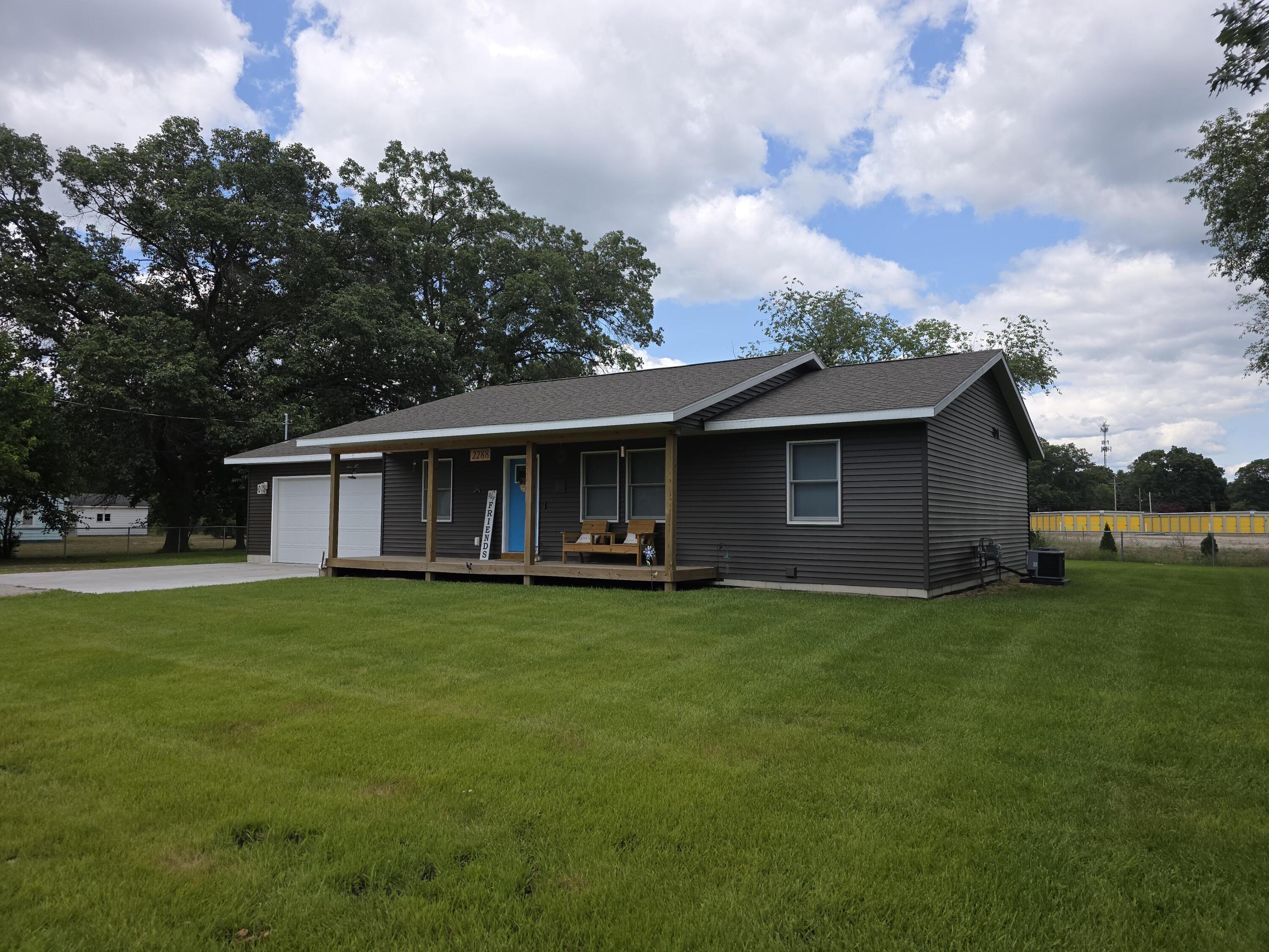 2288 Evanston Avenue Muskegon MI 49442