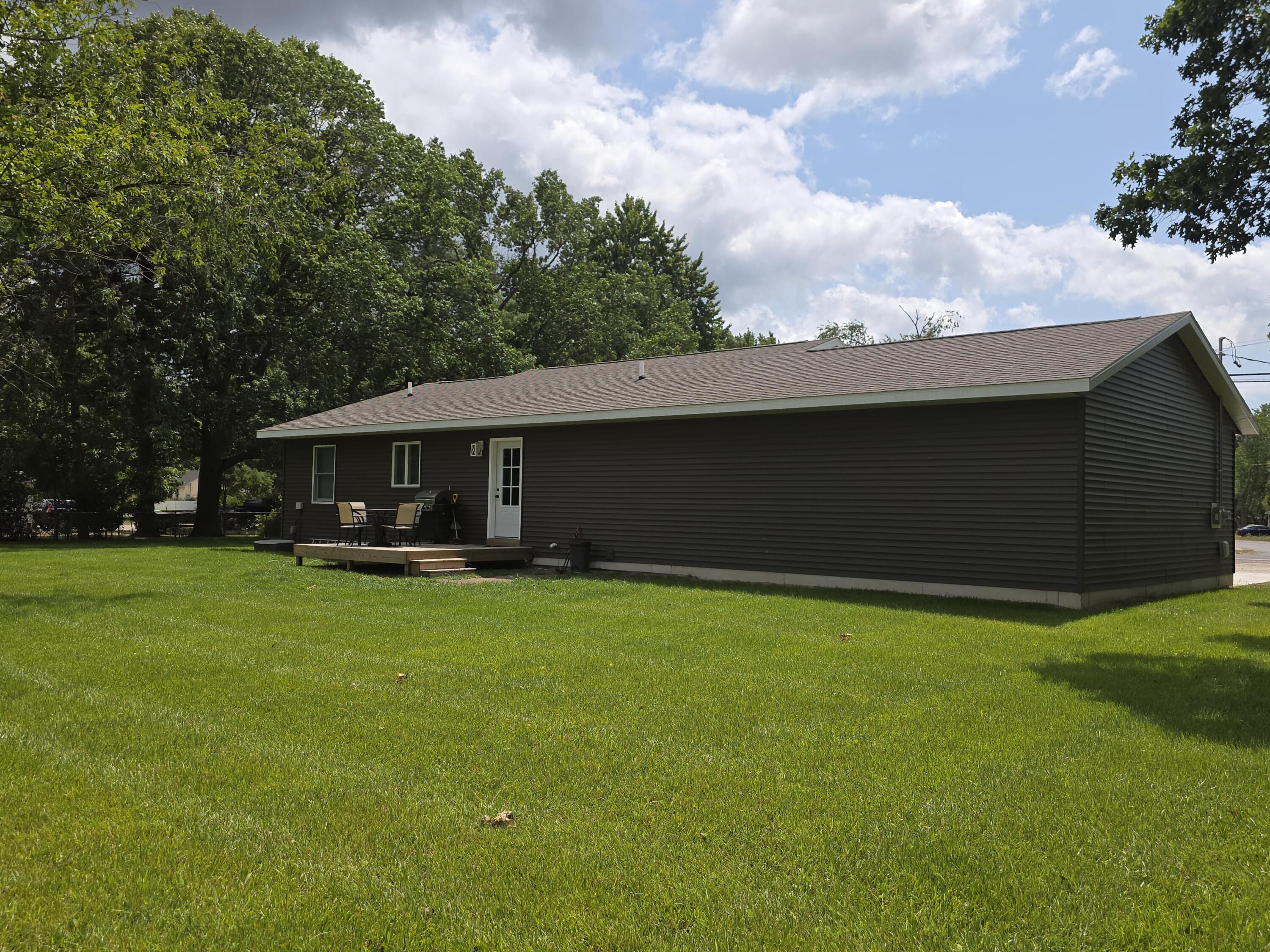 2288 Evanston Avenue Muskegon MI 49442