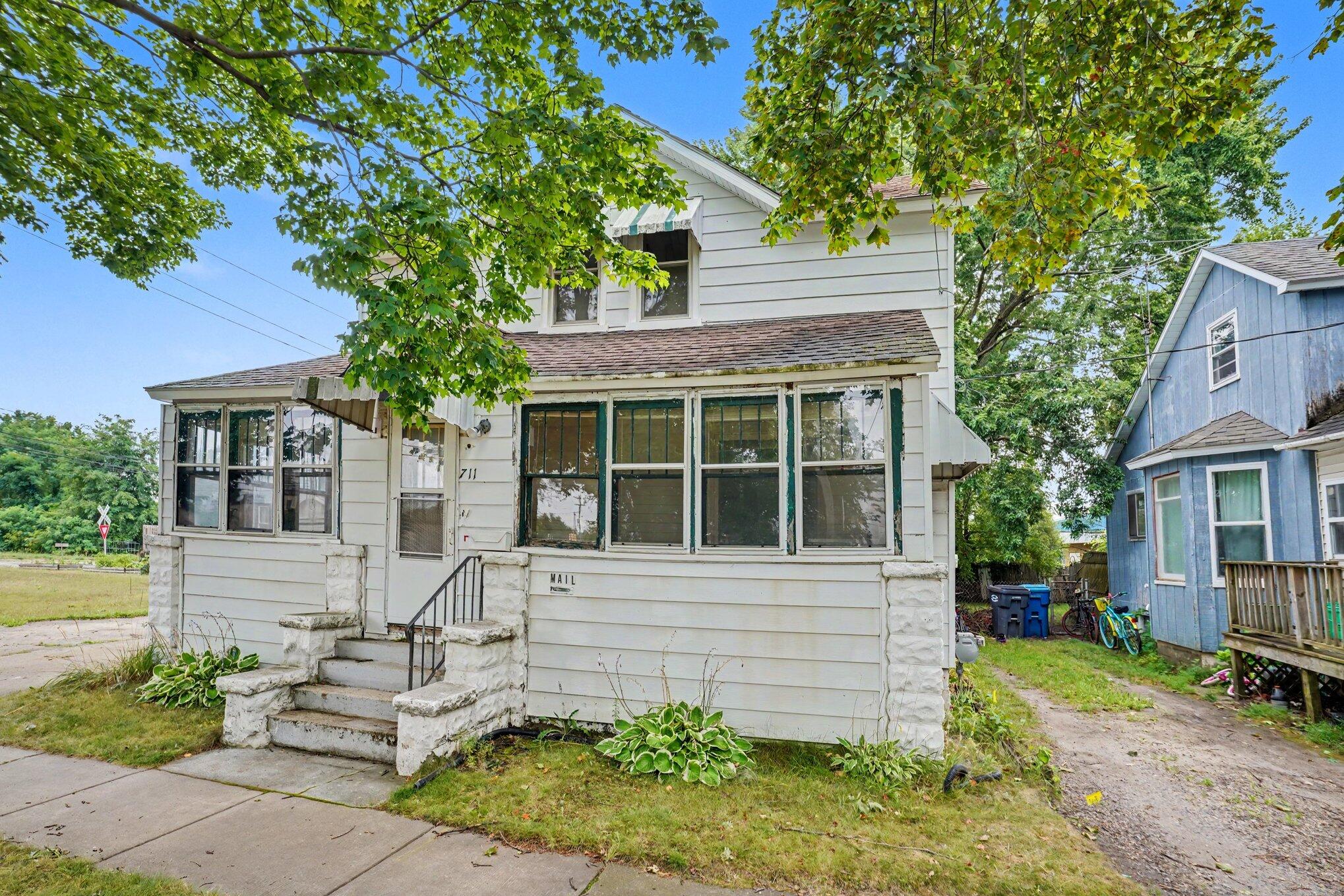 711 Millard Court Kalamazoo MI 49001