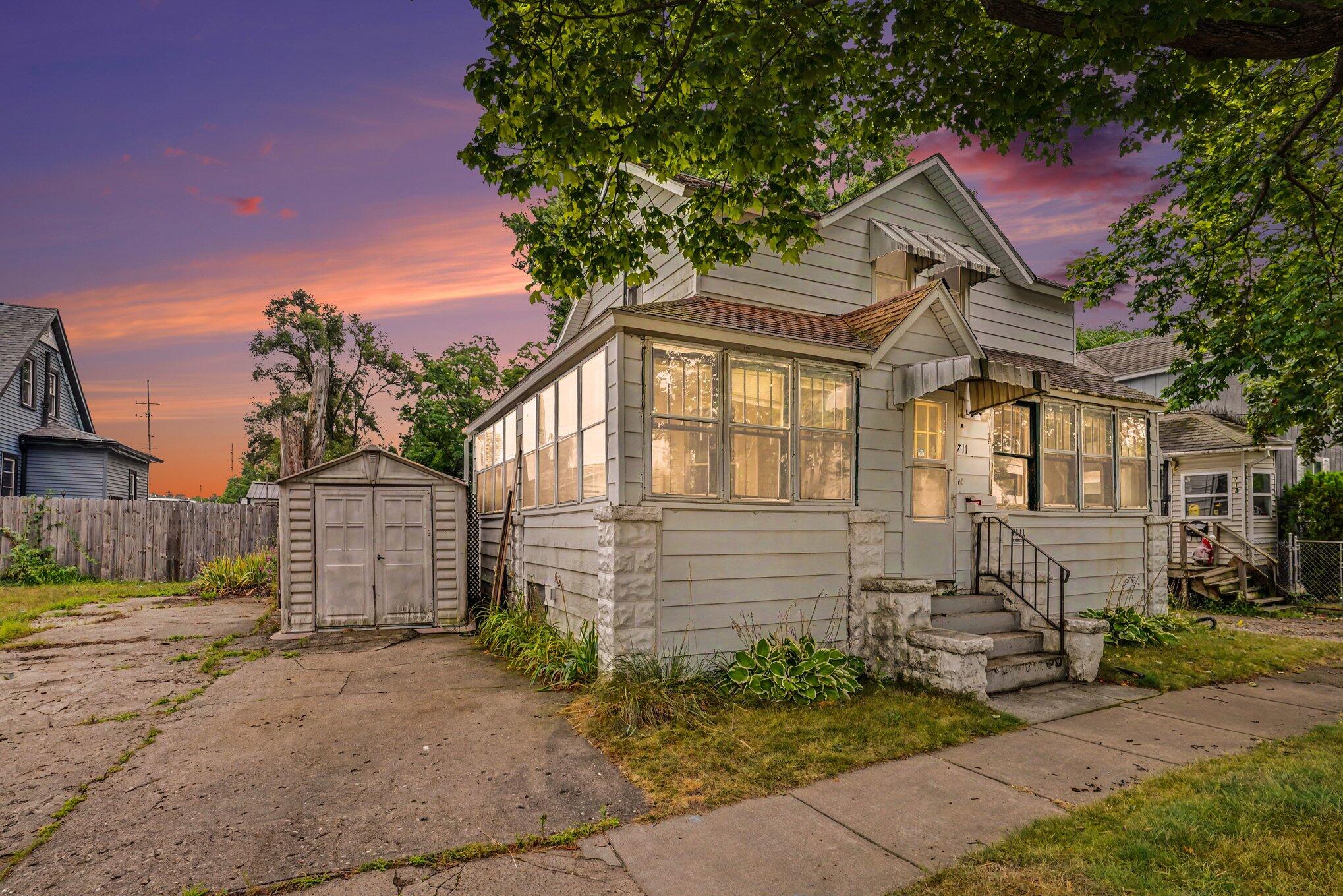 711 Millard Court Kalamazoo MI 49001
