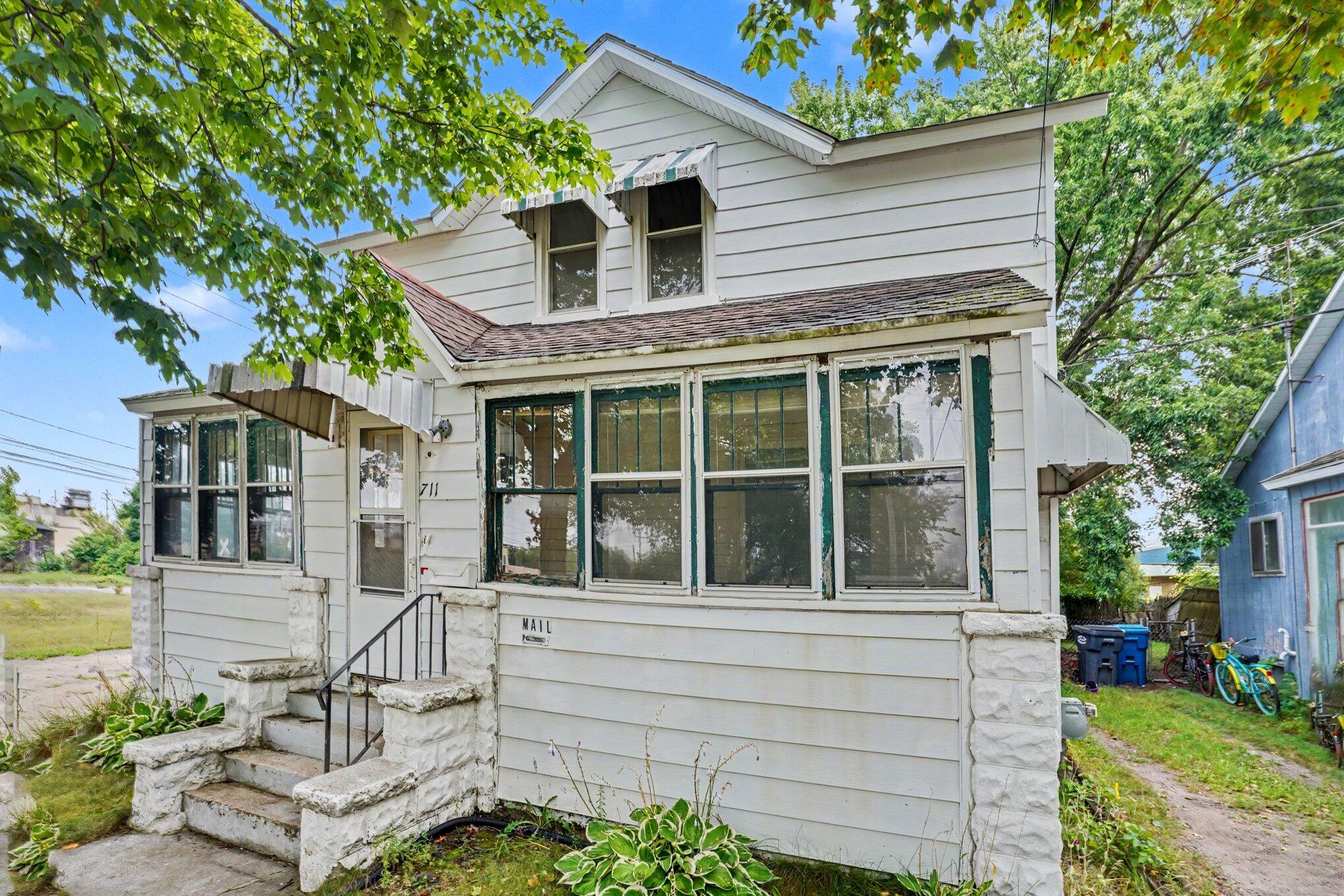 711 Millard Court Kalamazoo MI 49001