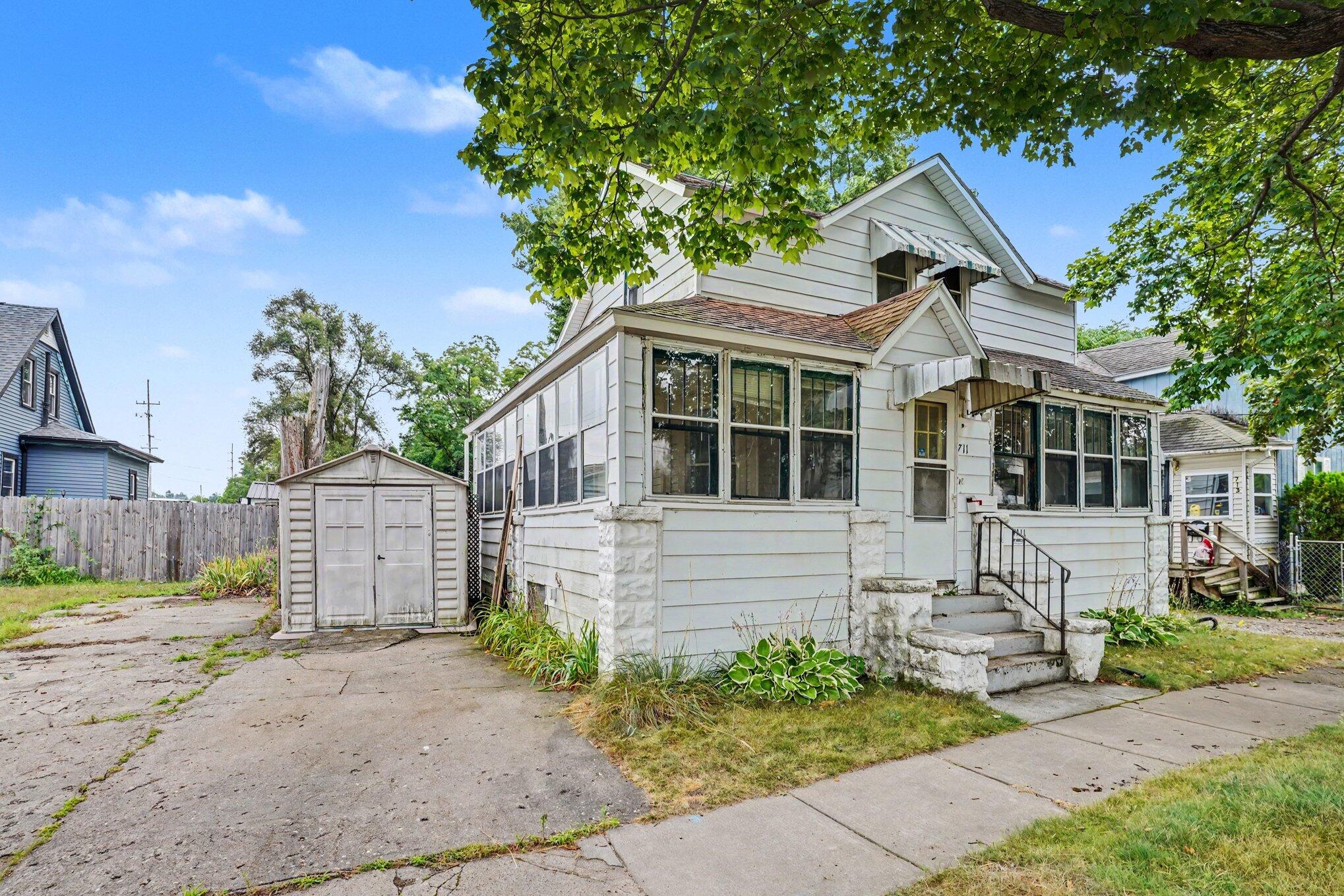 711 Millard Court Kalamazoo MI 49001