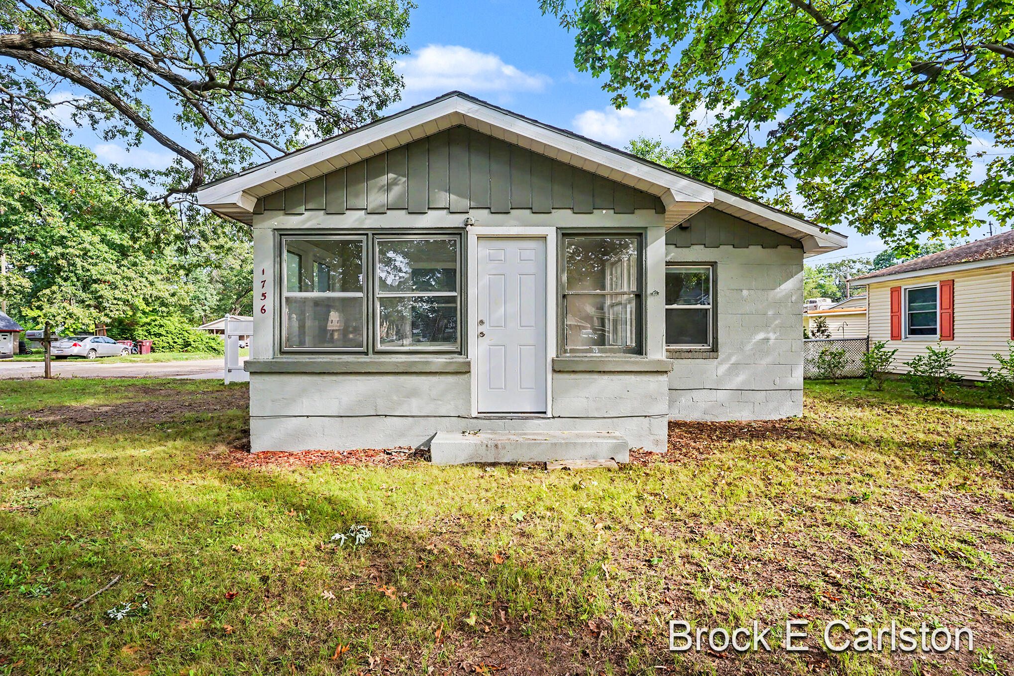 1756 Marquette Avenue Muskegon MI 49442