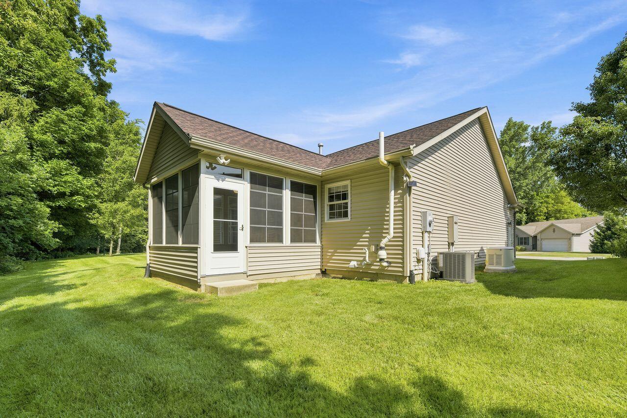 330 Carefree Court Niles MI 49120