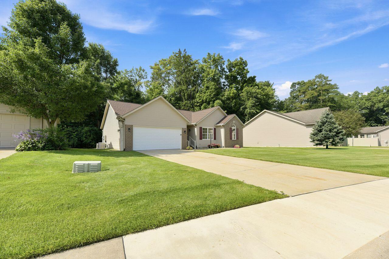 330 Carefree Court Niles MI 49120