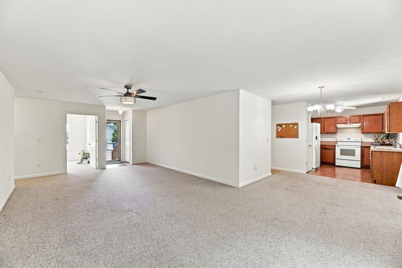 330 Carefree Court Niles MI 49120